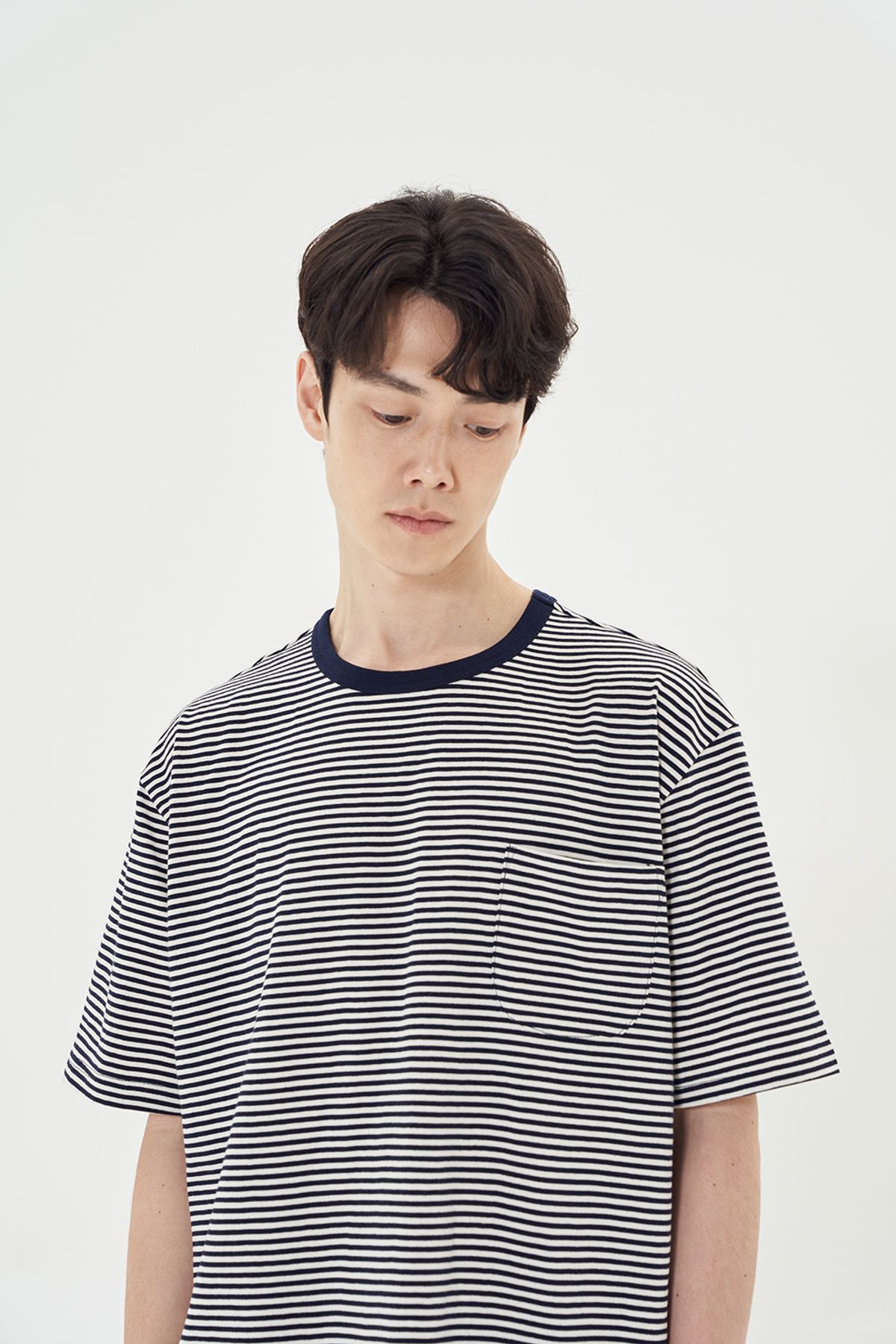 히즈핸더(HISHANDER) ROUND POCKET T-SHIRTS