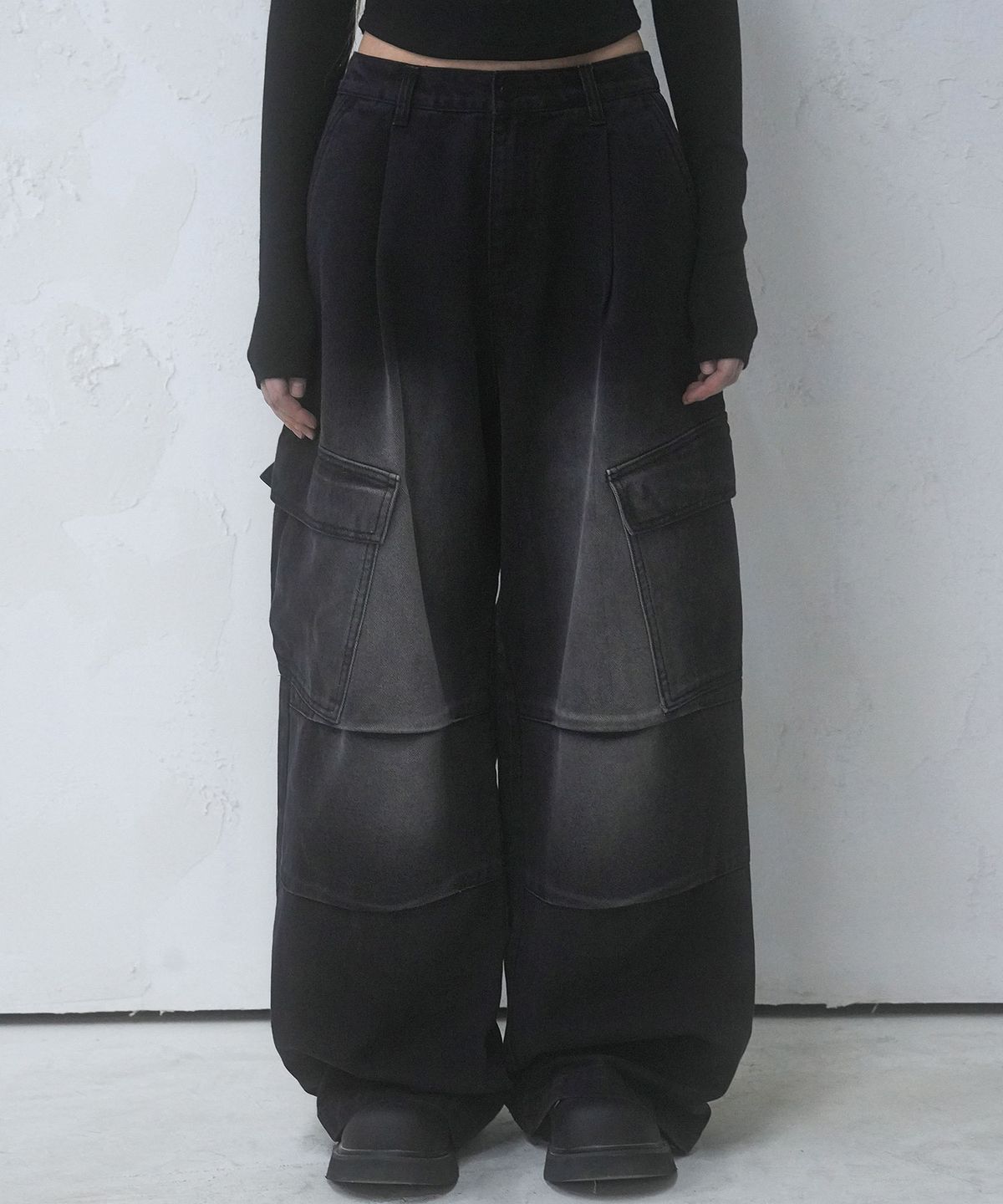어반드레스(AVANDRESS) Side Big Cargo Pants CAMO