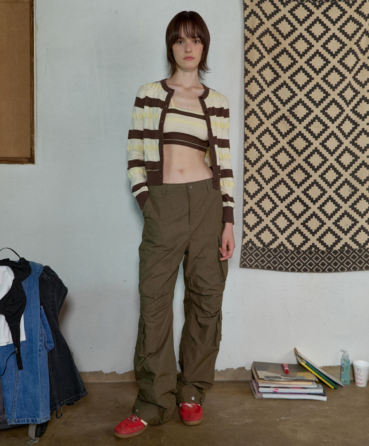 아옵트(AOPT) STRIPE KNIT CARDIGAN - BROWN/LEMON