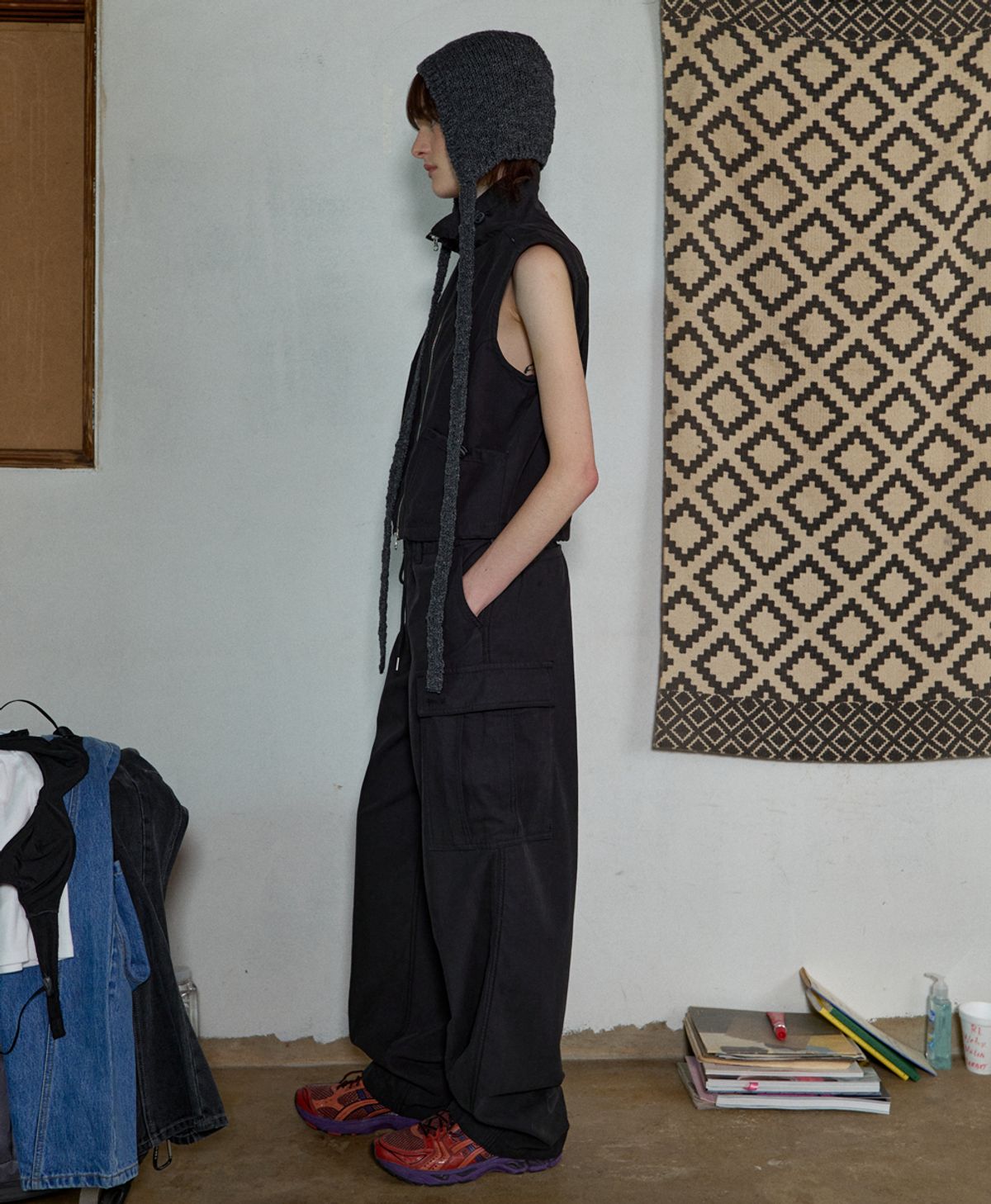 아옵트(AOPT) TWO WAY COTTON VEST - BLACK