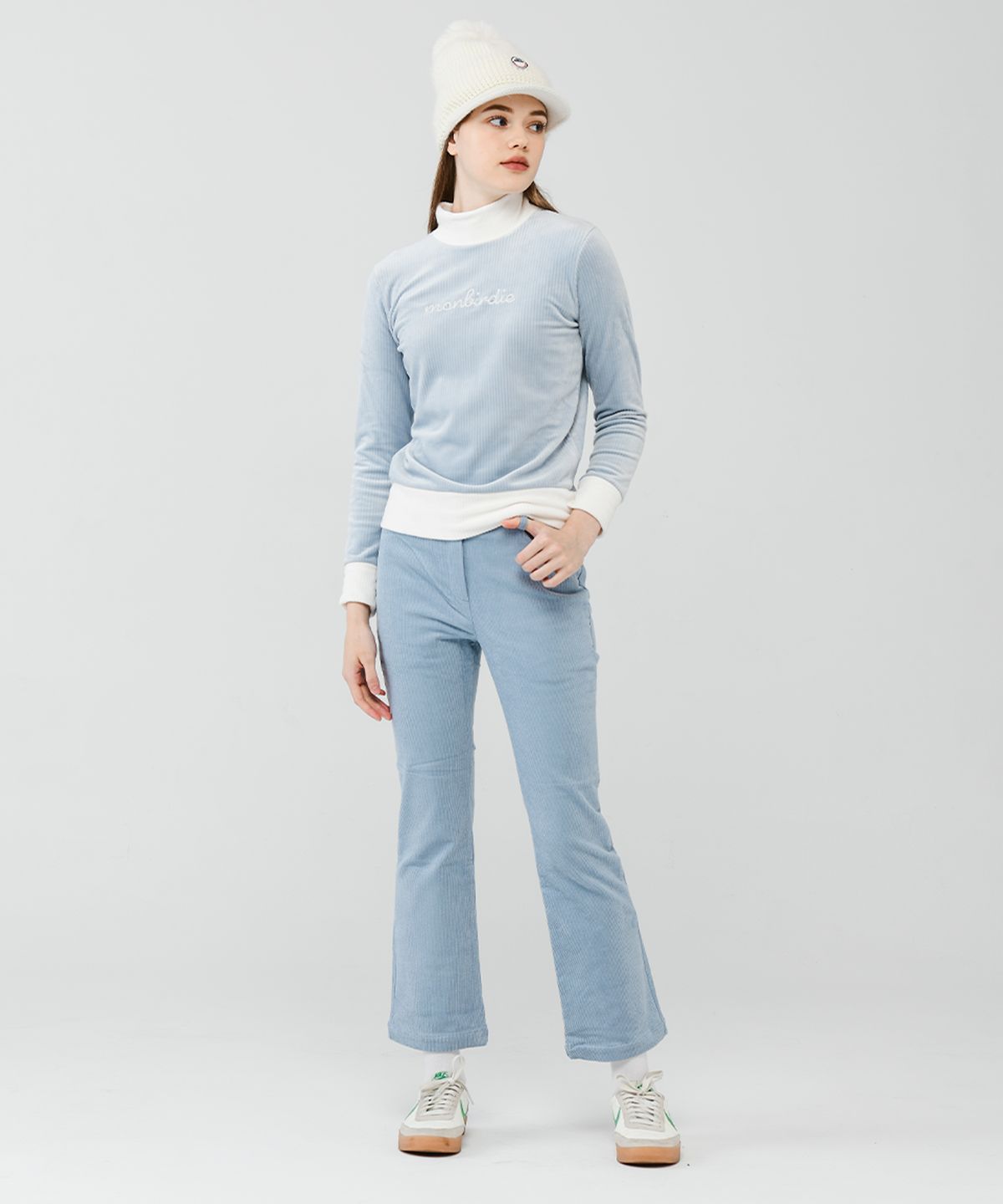 몽버디 골프(MONBIRDIE GOLF) CORDUROY BOOTSCUT 코듀로이 웜기모 부츠컷 골프팬츠_L.BLUE