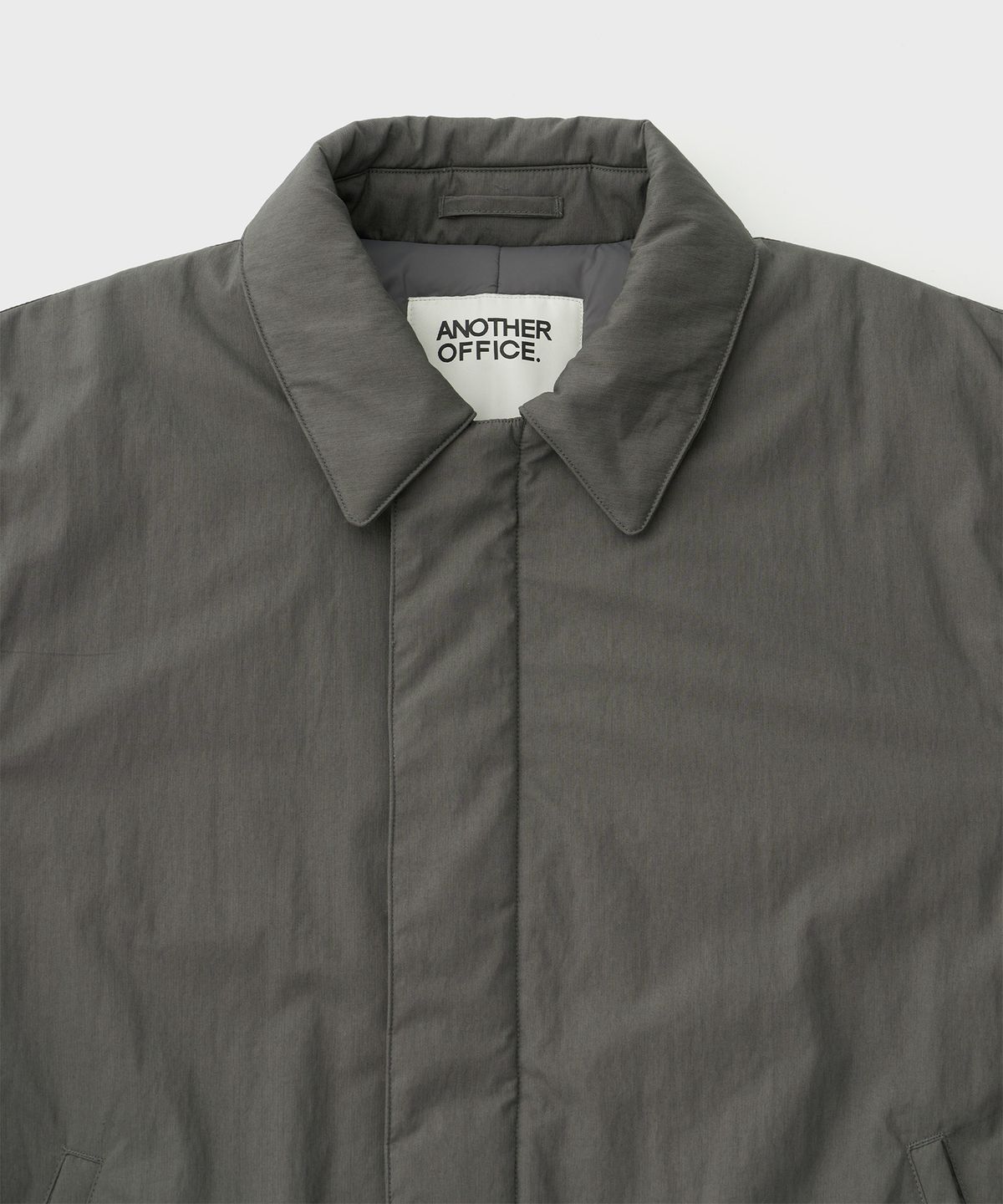 어나더 오피스(ANOTHER OFFICE) Control Insulation Jacket (Peppercorn)