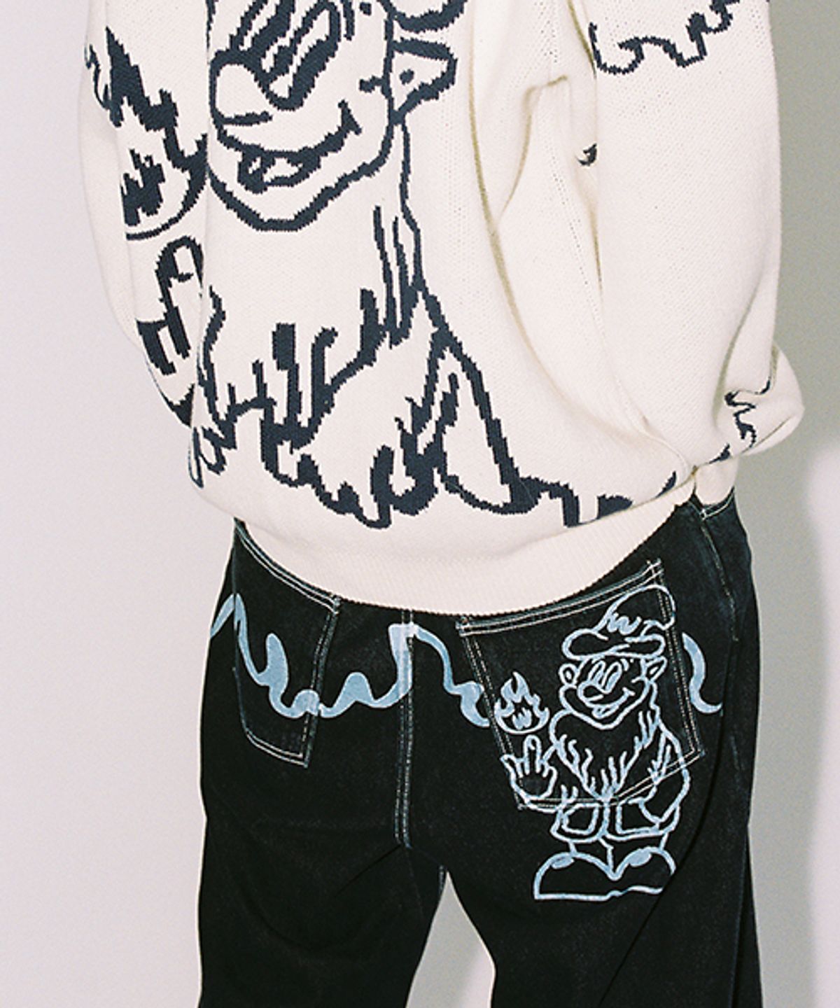 위캔더스(WKNDRS) DWARF DENIM PANTS (DENIM)