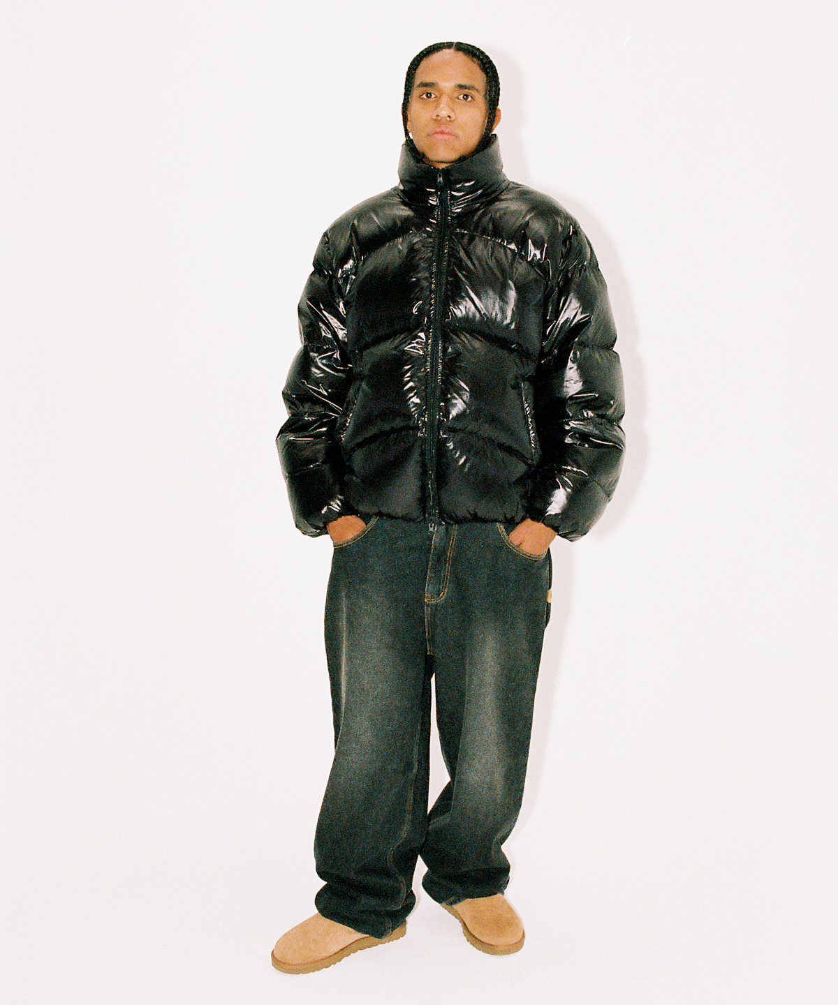 위캔더스(WKNDRS) DWARF DENIM PANTS (BLACK)