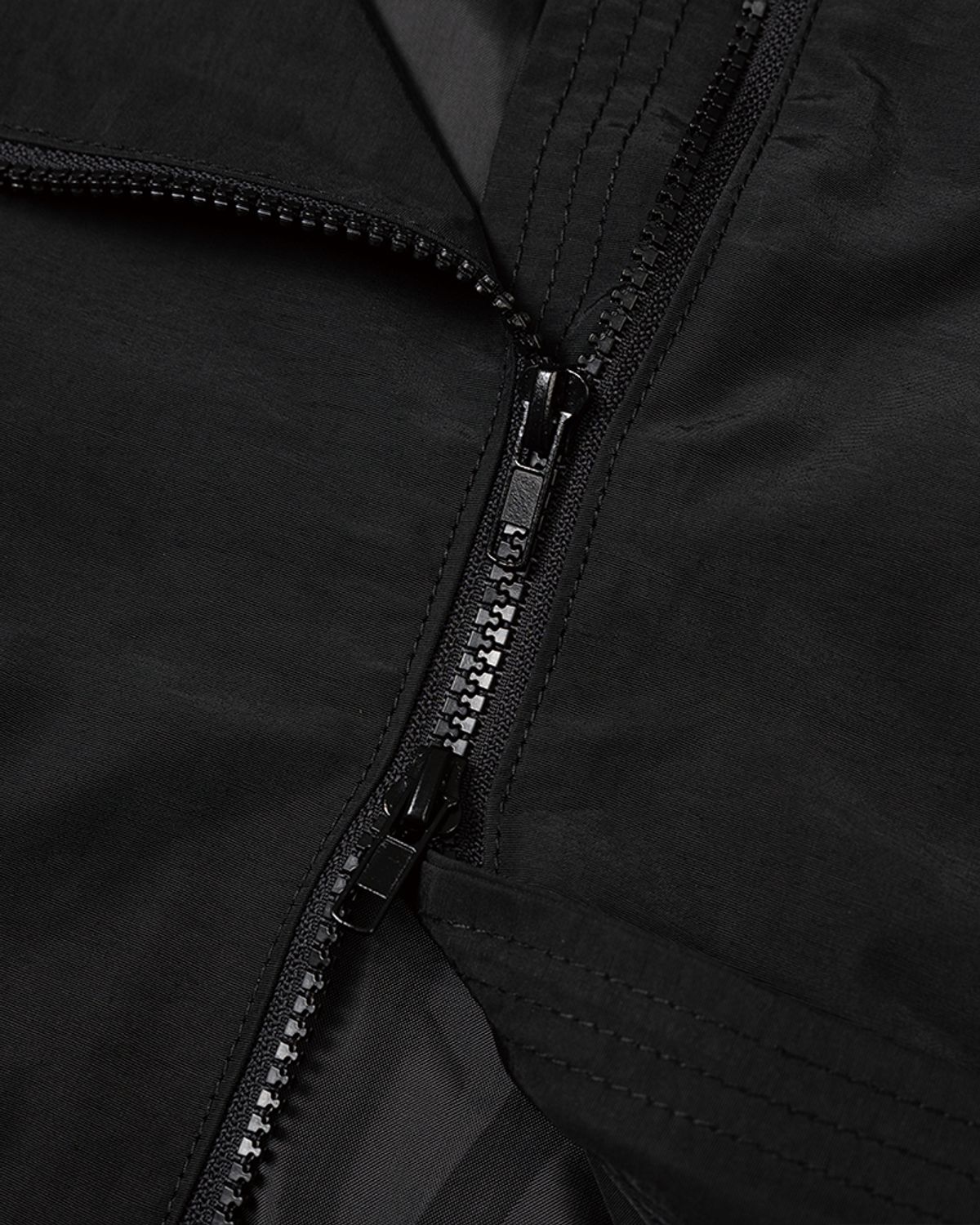 모아(MOAA) 컴포트 나일론 블루종 (BLACK)