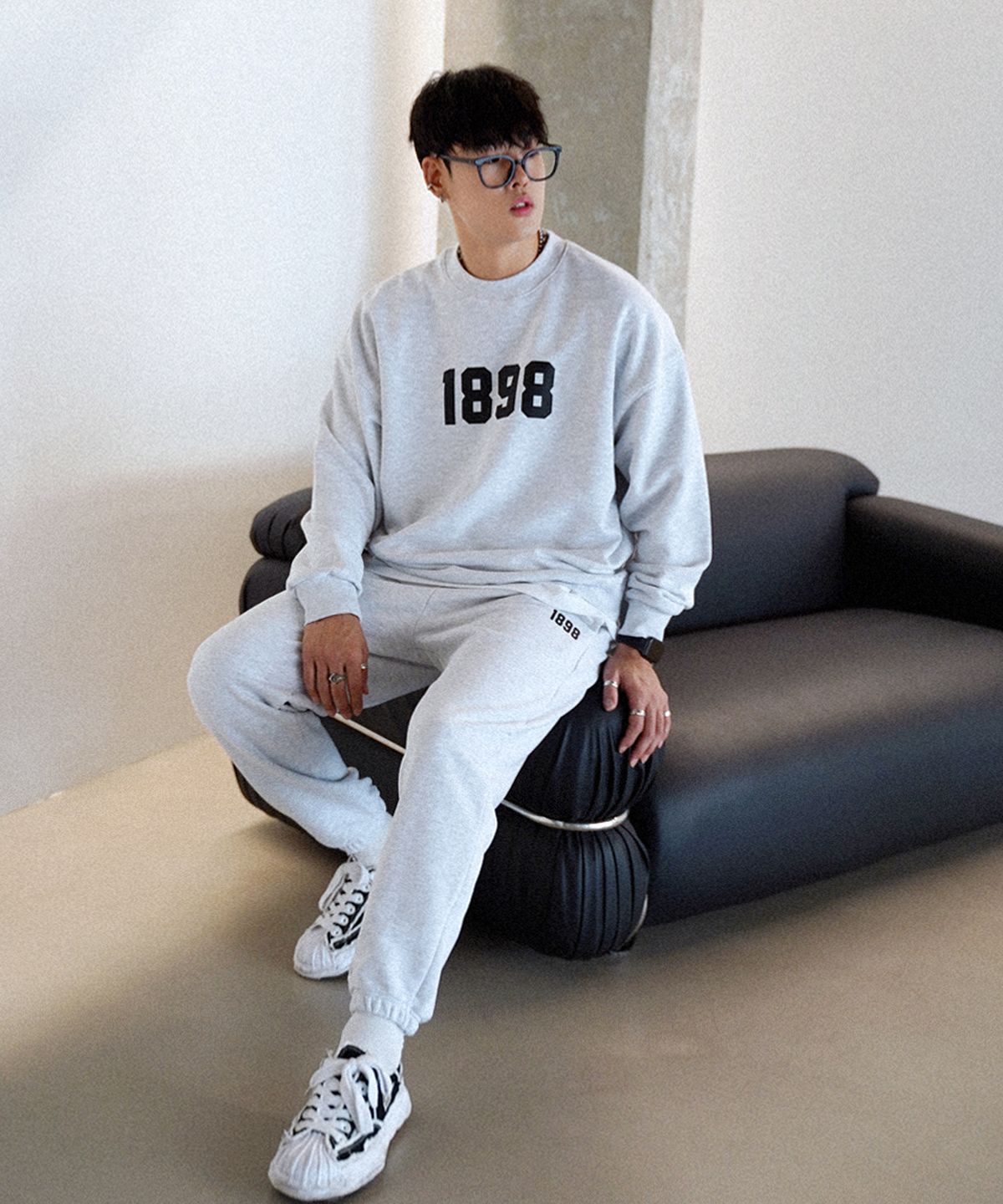 더마일(THEMILE) 1898 GARMENTS SWEAT MTM [OATMEAL]