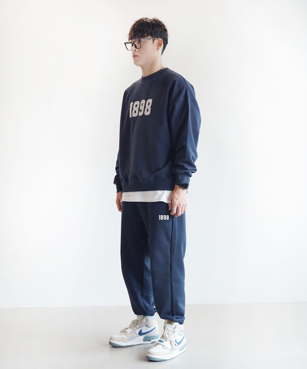 더마일(THEMILE) 1898 GARMENTS SWEAT MTM [NAVY]