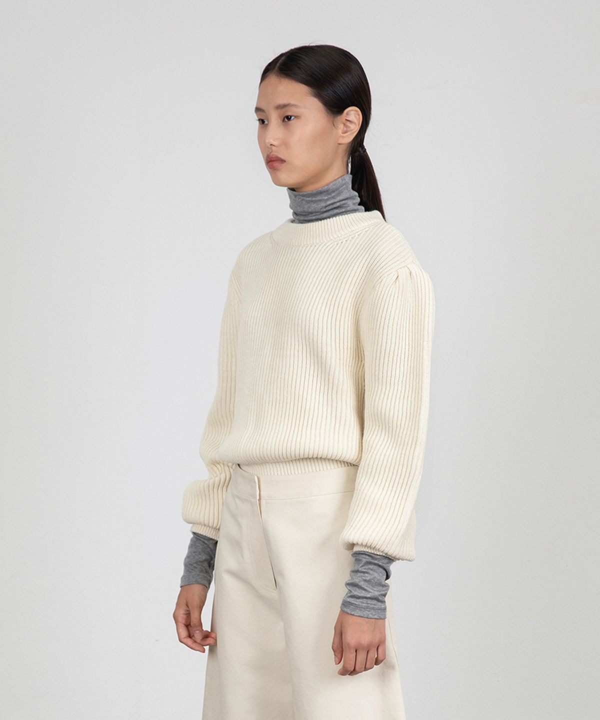 아모멘토(AMOMENTO) HALF NECK KNIT_ECRU