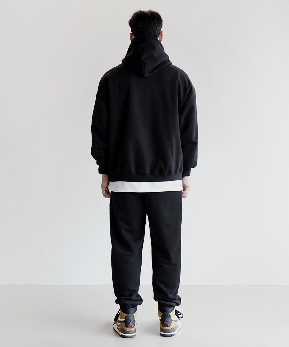 더마일(THEMILE) 1898 GARMENTS SWEAT HOODIE [BLACK]