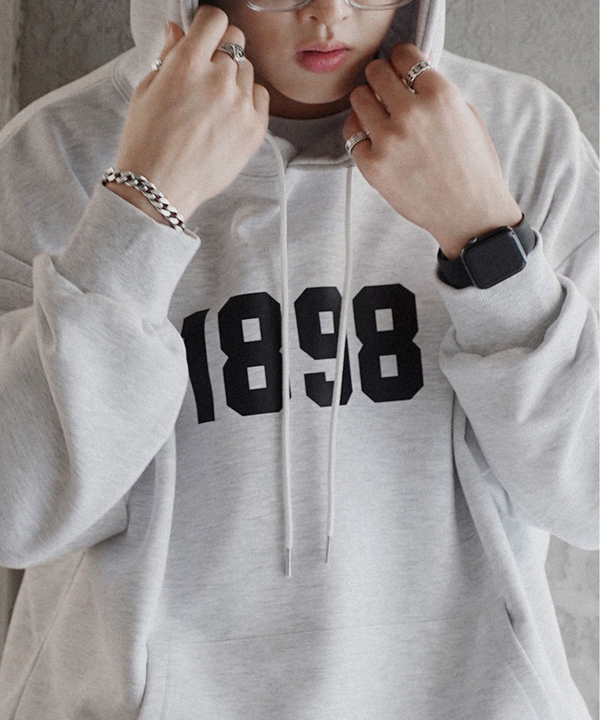 더마일(THEMILE) 1898 GARMENTS SWEAT HOODIE [OATMEAL]