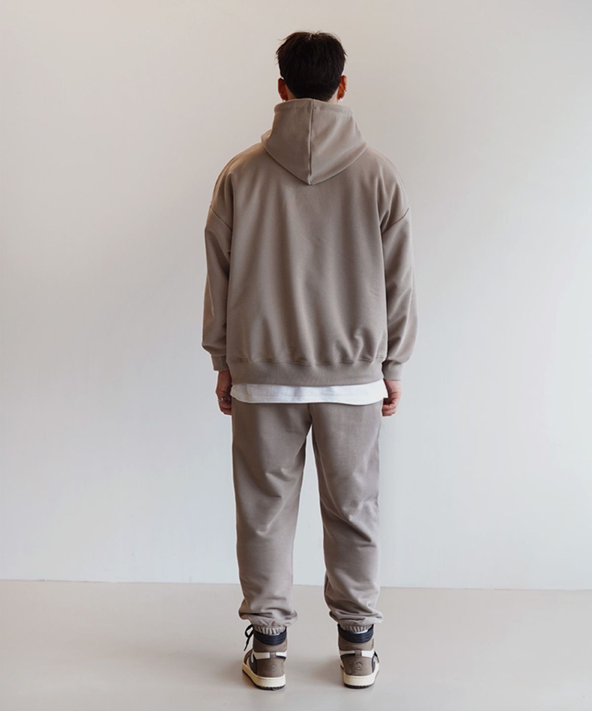 더마일(THEMILE) 1898 GARMENTS SWEAT HOODIE [BROWN]