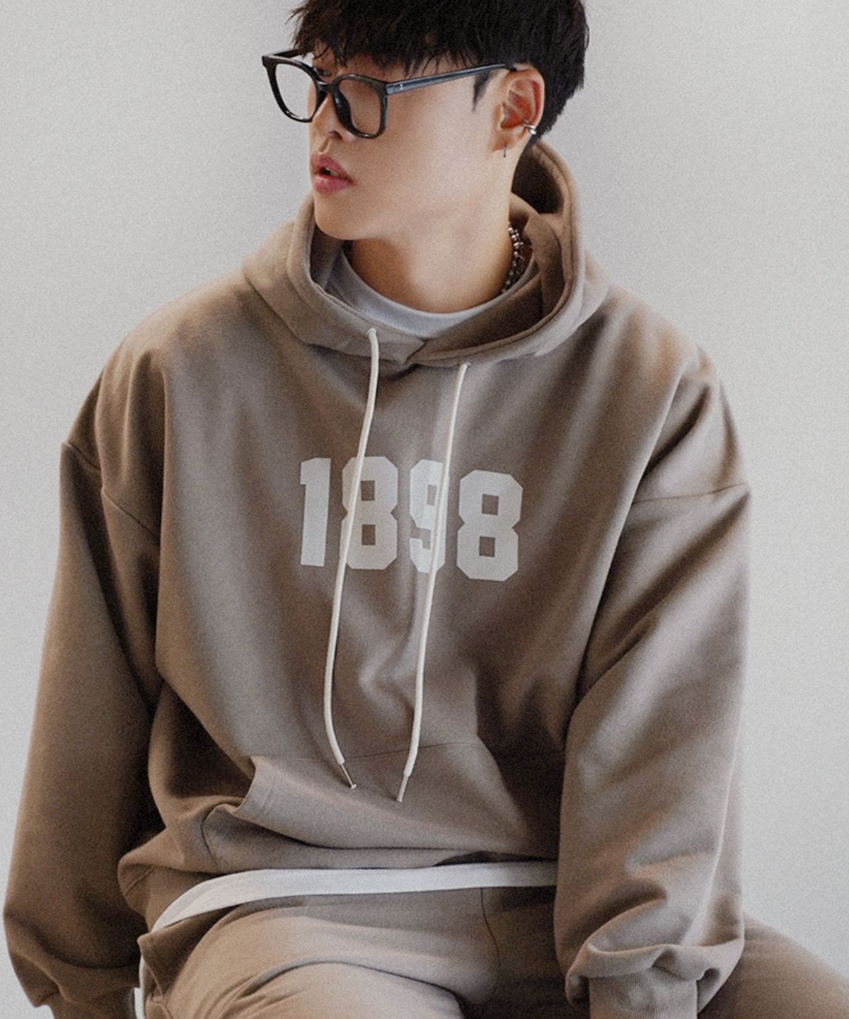 더마일(THEMILE) 1898 GARMENTS SWEAT HOODIE [BROWN]