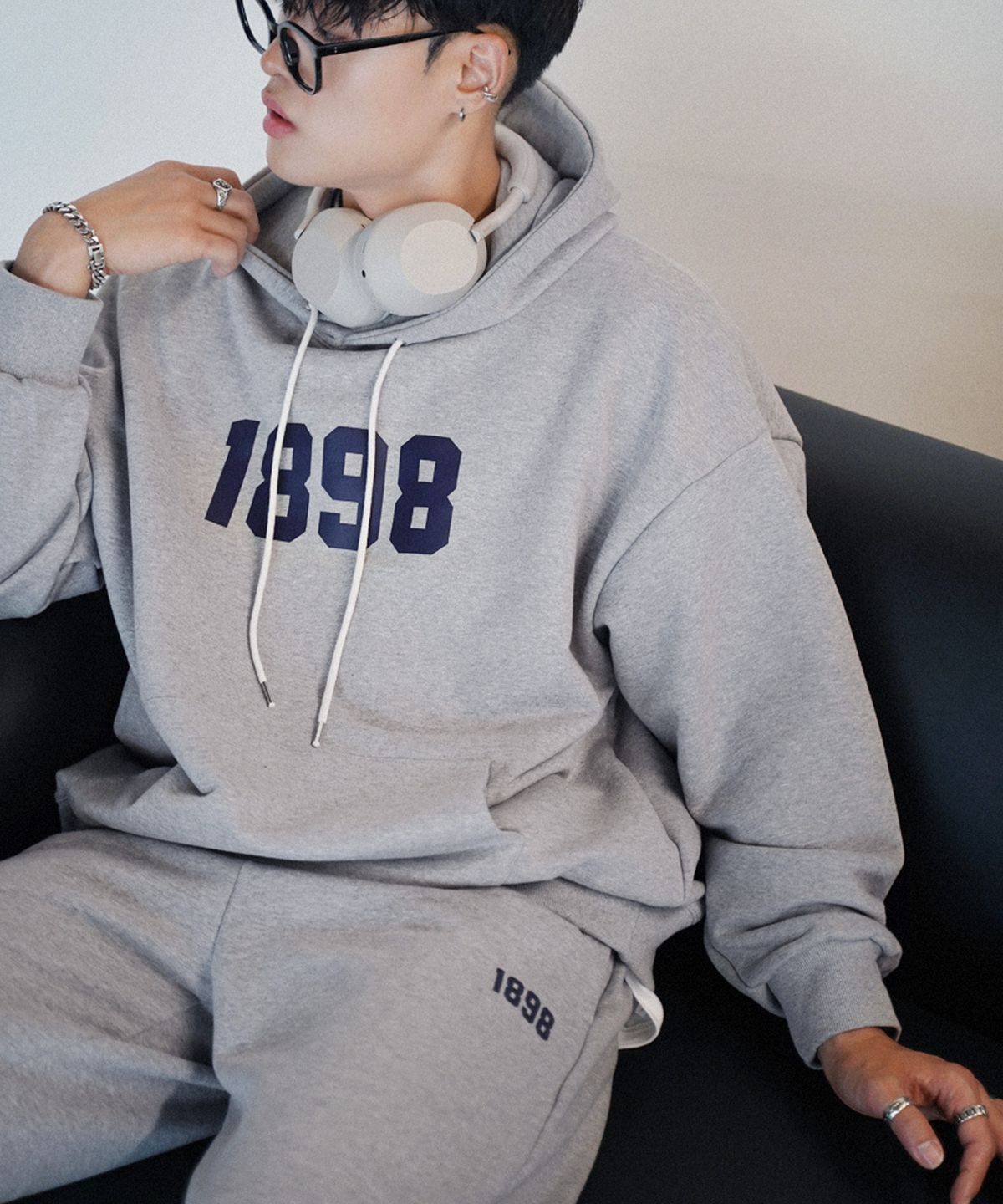 더마일(THEMILE) 1898 GARMENTS SWEAT PANTS[GREY]