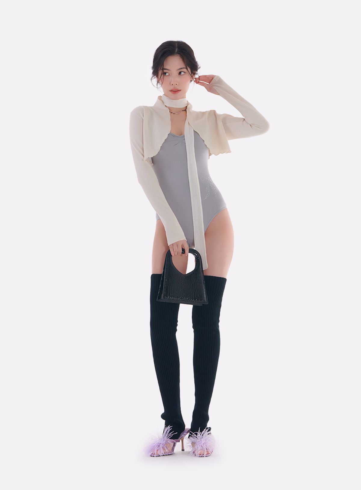 레르(LER) 루즈핏 볼레로 아이보리 L23OT01IV