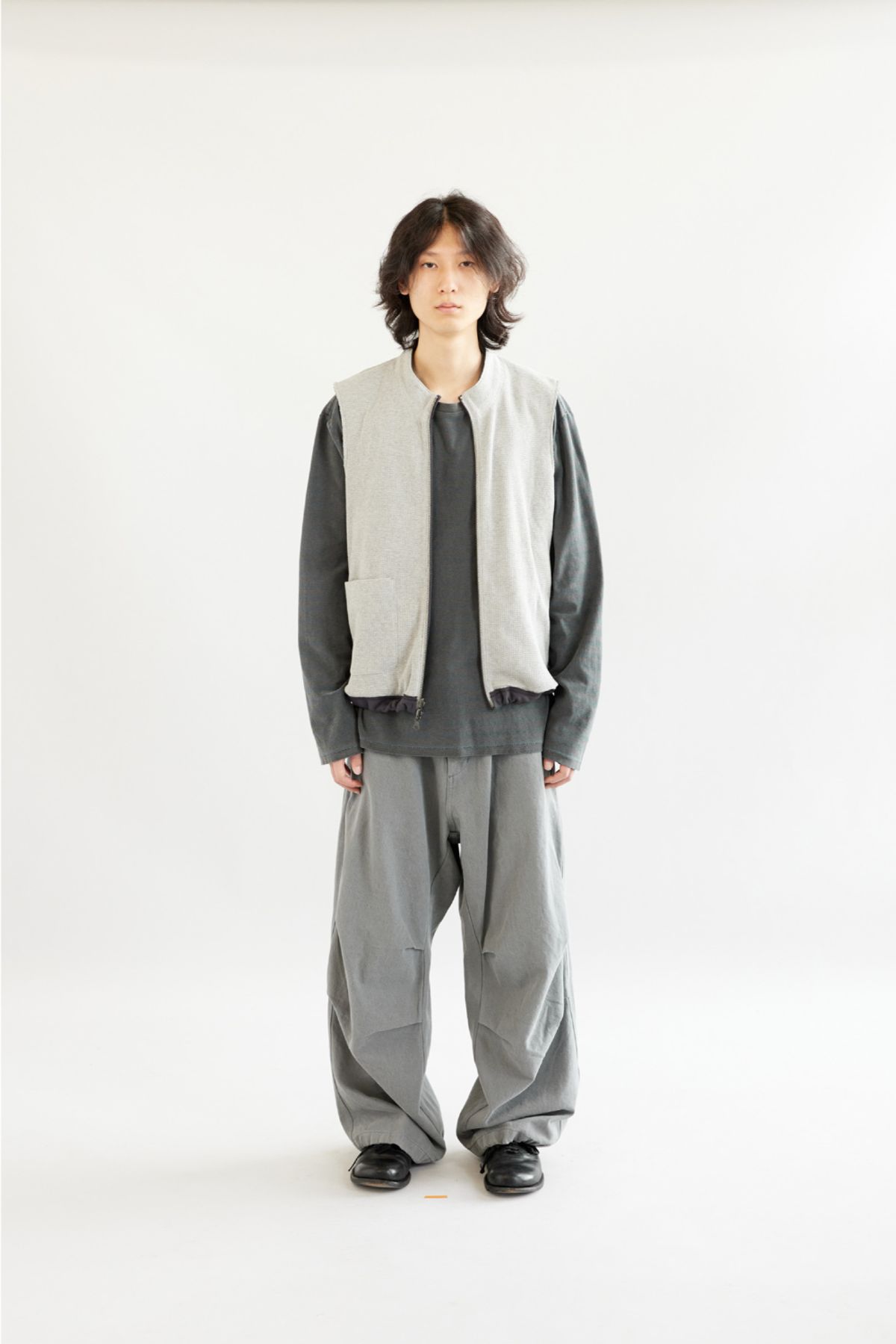 해칭룸(HATCHINGROOM) Reversible Jersey Vest Washed Navy