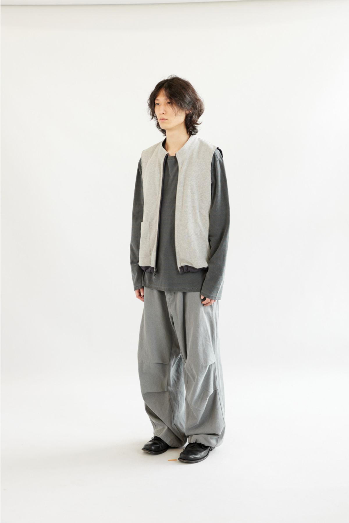 해칭룸(HATCHINGROOM) Reversible Jersey Vest Washed Navy