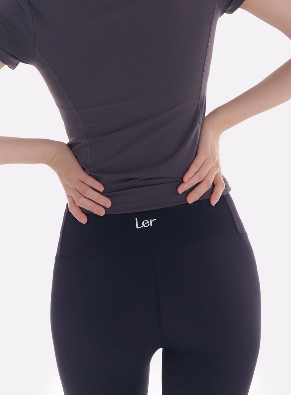 레르(LER) 부츠컷 롱 레깅스 블랙 L23PT01BK