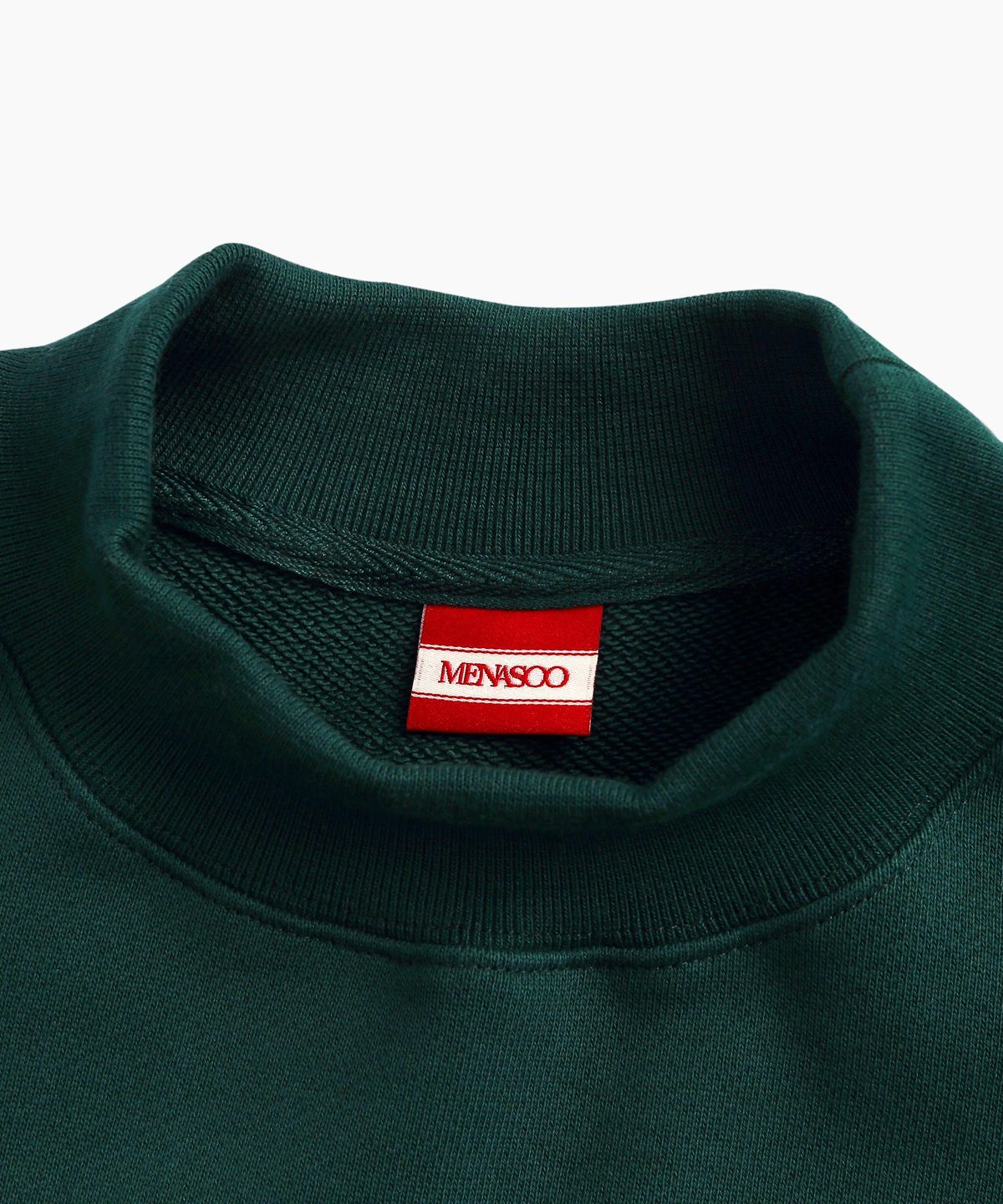 미나수(MENASOO) UNISEX HERITAGE EMBLEM MOCK-NECK SWEATSHIRT GREEN