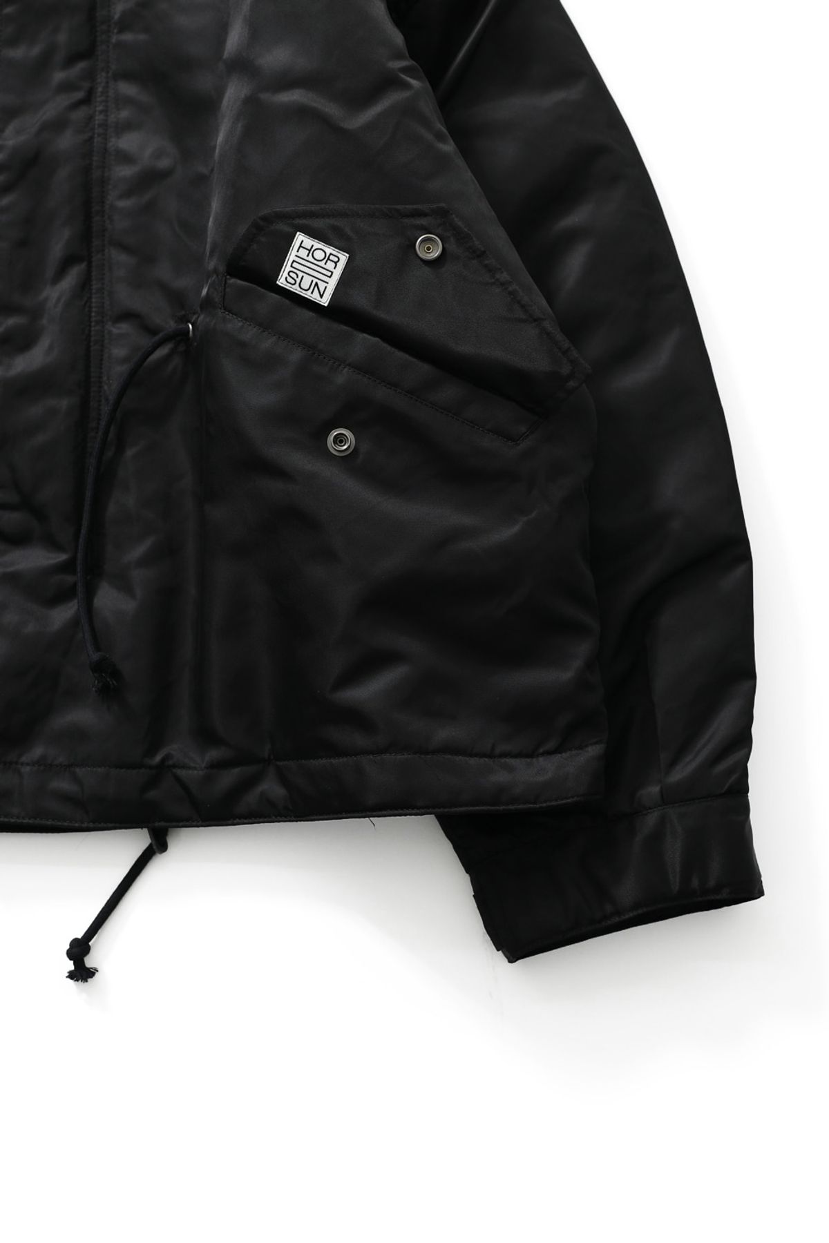 홀리선(HORLISUN) Atomic Nylon Hoodie Parka Black