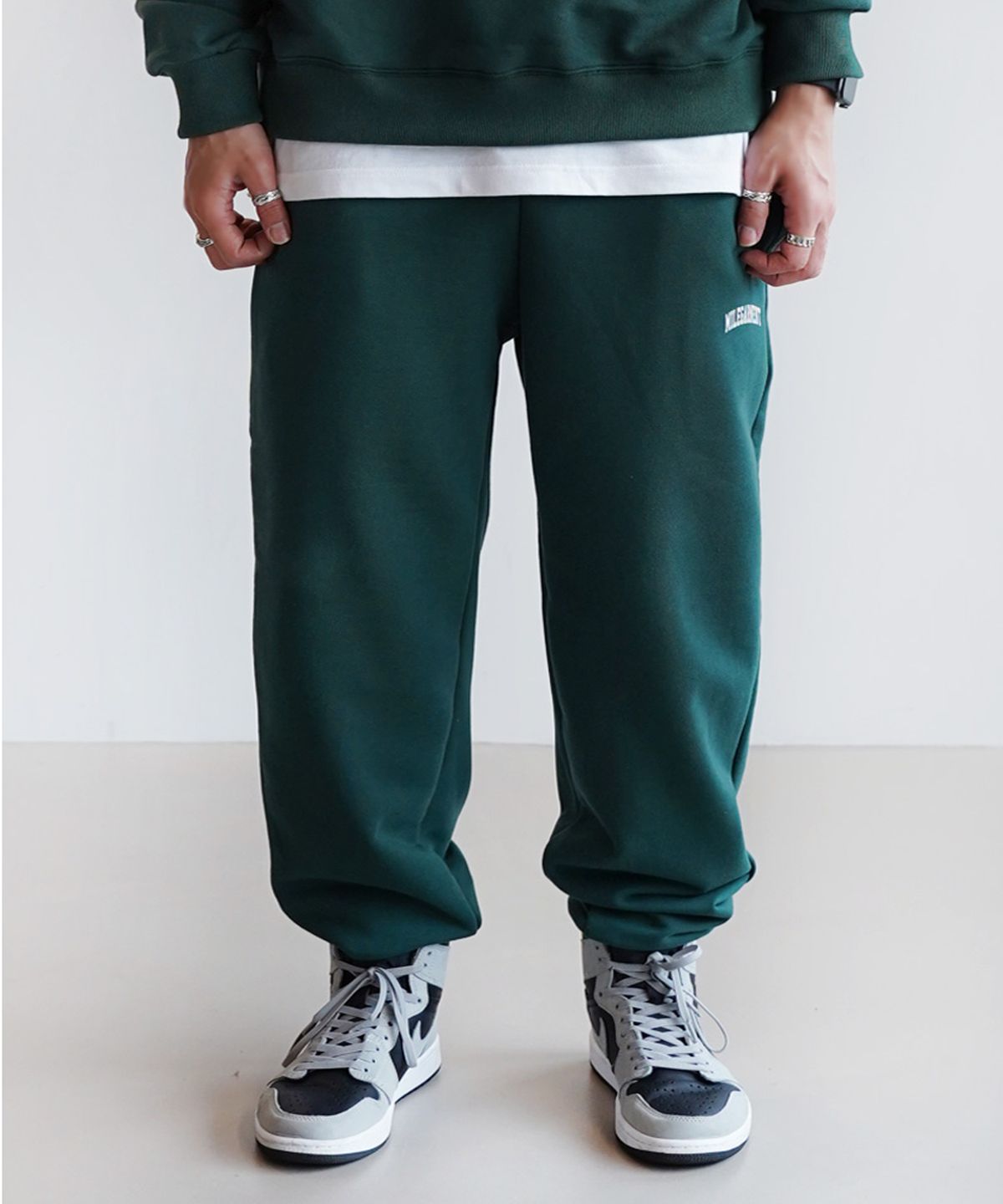 더마일(THEMILE) MILE GARMENTS SWEAT PANTS [GREEN]