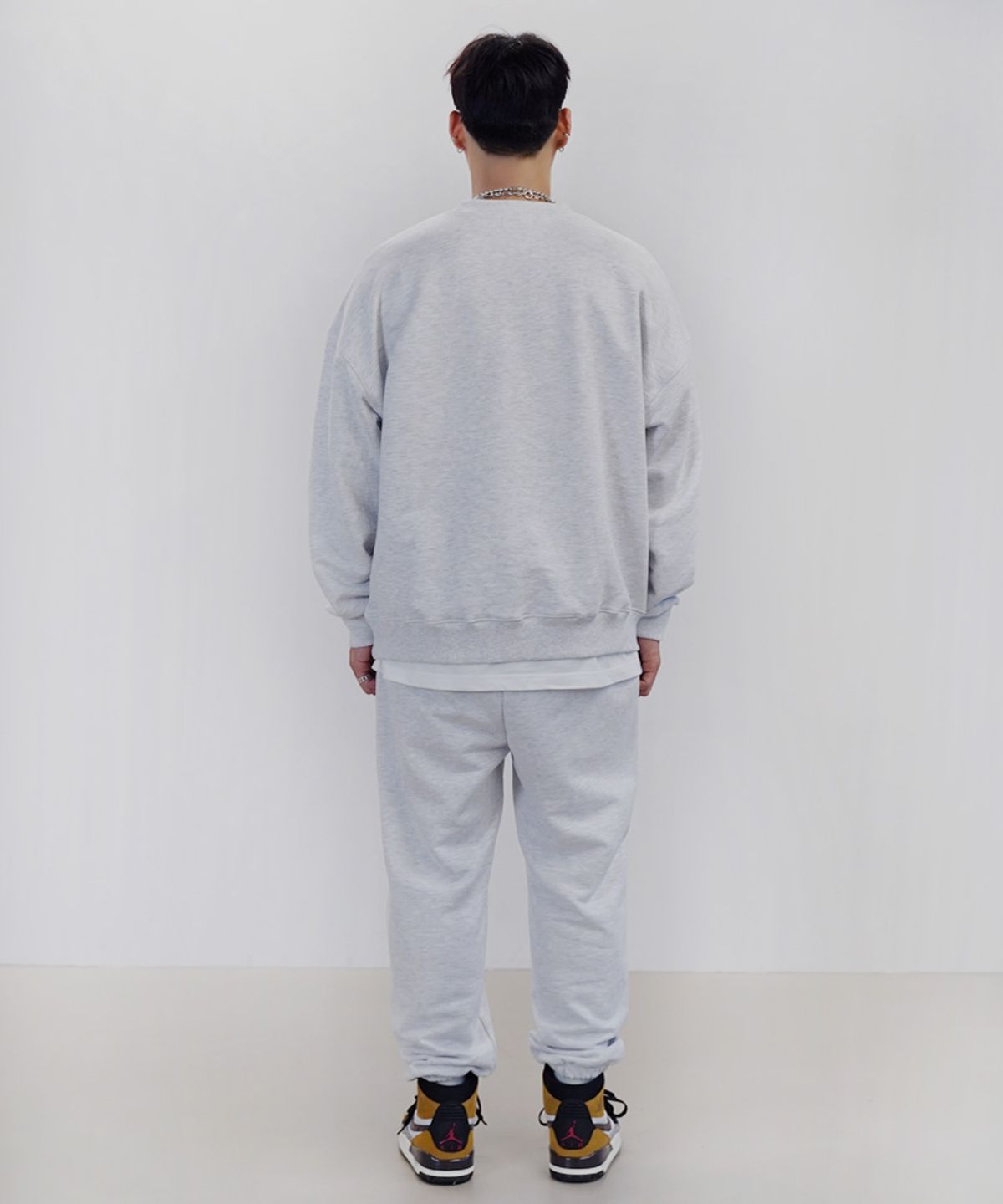 더마일(THEMILE) MILE DEPT  SWEAT MTM [OATMEAL]
