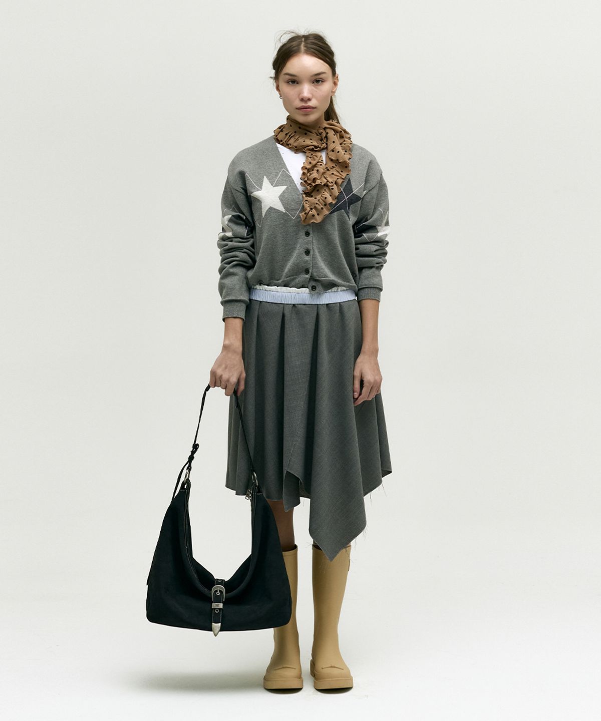 마지셔우드(MARGESHERWOOD) BELTED HOBO_black nubuck