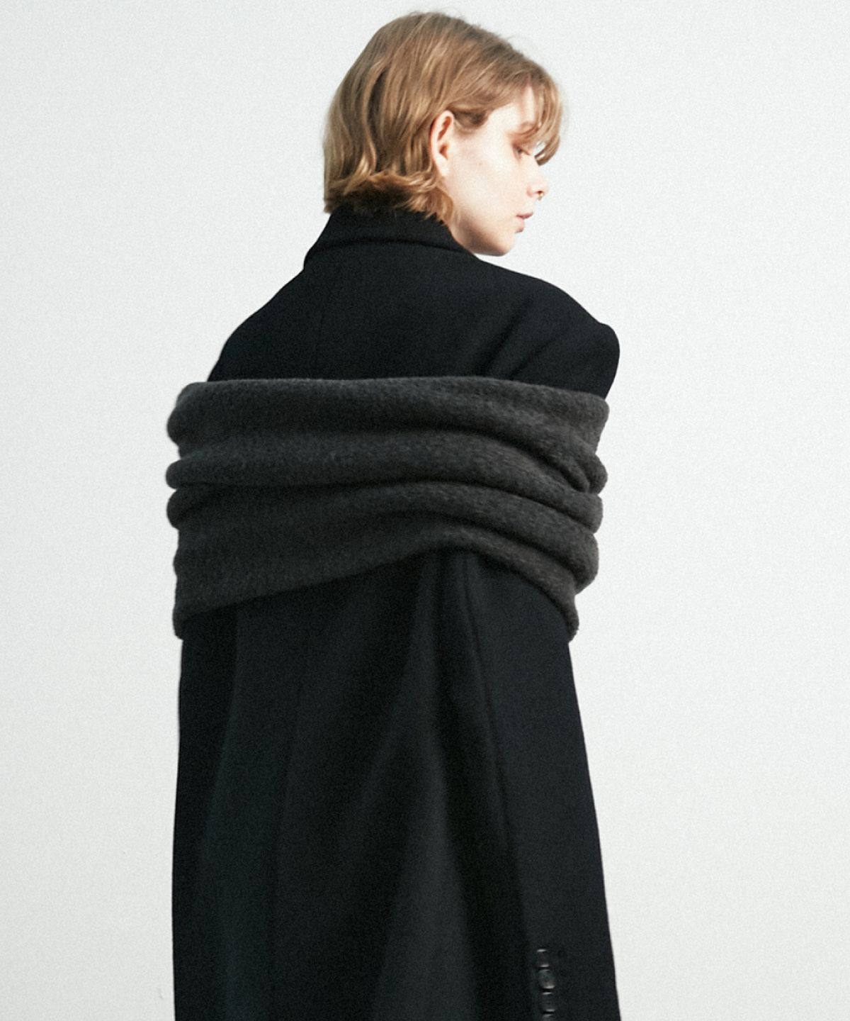 문선 아카이브(MOONSUN ARCHIVE) Mogg Tube Muffler / Charcoal
