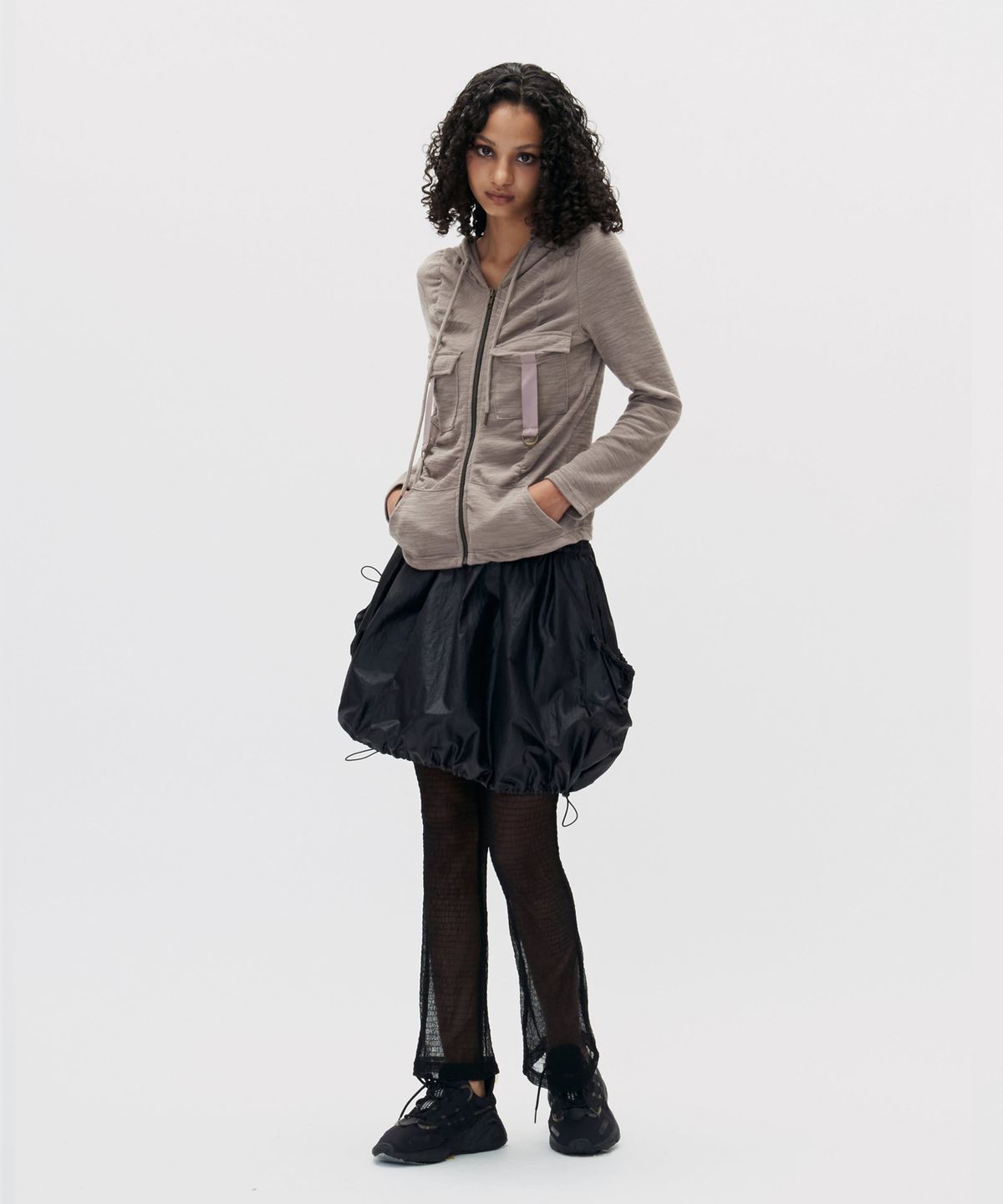 쎄쎄쎄(SETSETSET) CARGO COTTON HOOD ZIP-UP COCOA