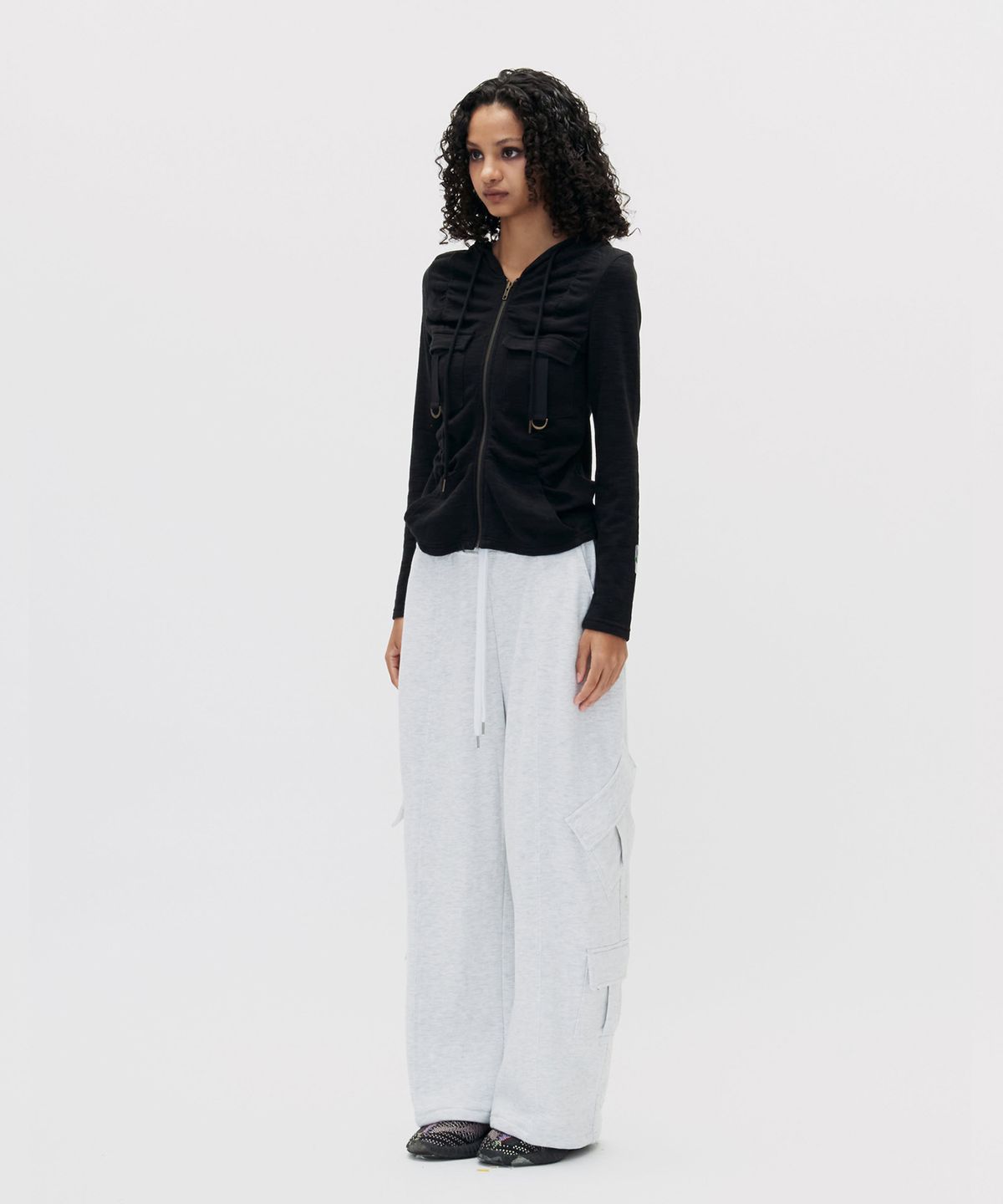 쎄쎄쎄(SETSETSET) CARGO COTTON HOOD ZIP-UP BLACK