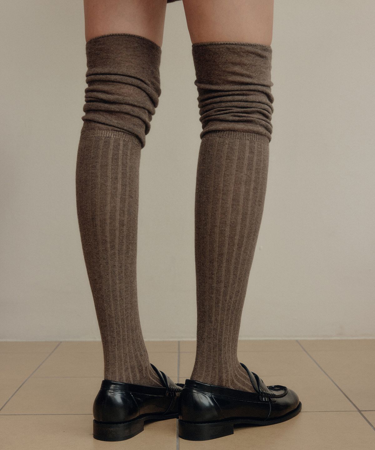룩캐스트(LOOKAST) 소프트 오버 니삭스 / SOFT OVER KNEE SOCKS_5colors
