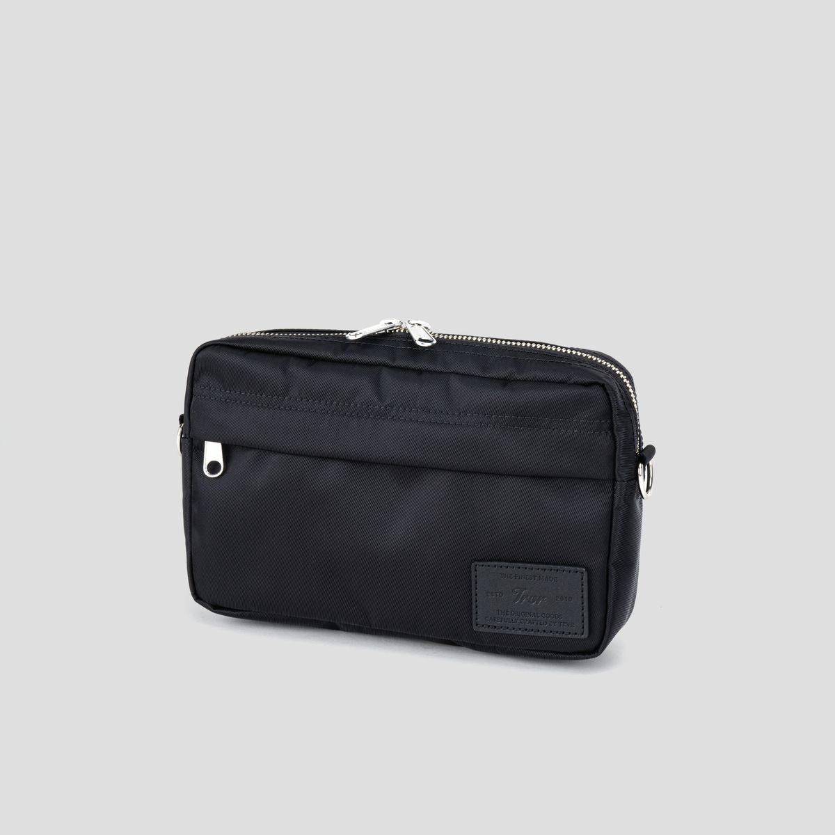 티알브이알(TRVR) Staple Travel Pouch Black
