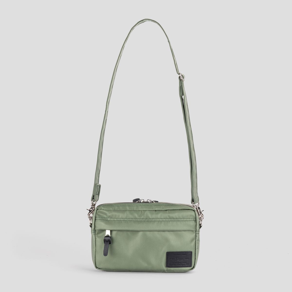 티알브이알(TRVR) Staple Travel Pouch Olive