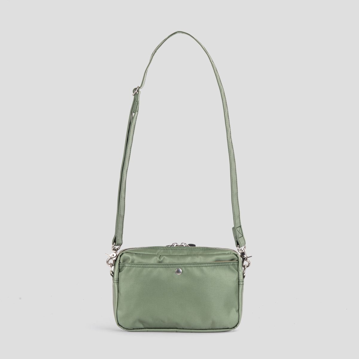 티알브이알(TRVR) Staple Travel Pouch Olive