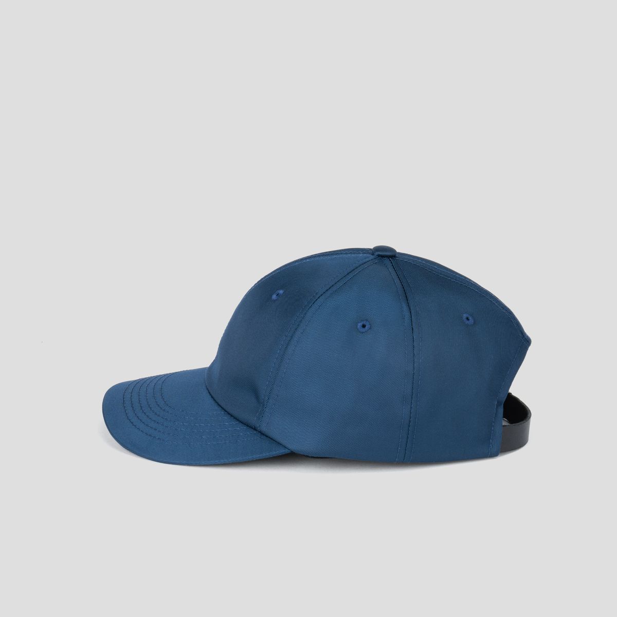 티알브이알(TRVR) Staple Ball Cap Navy