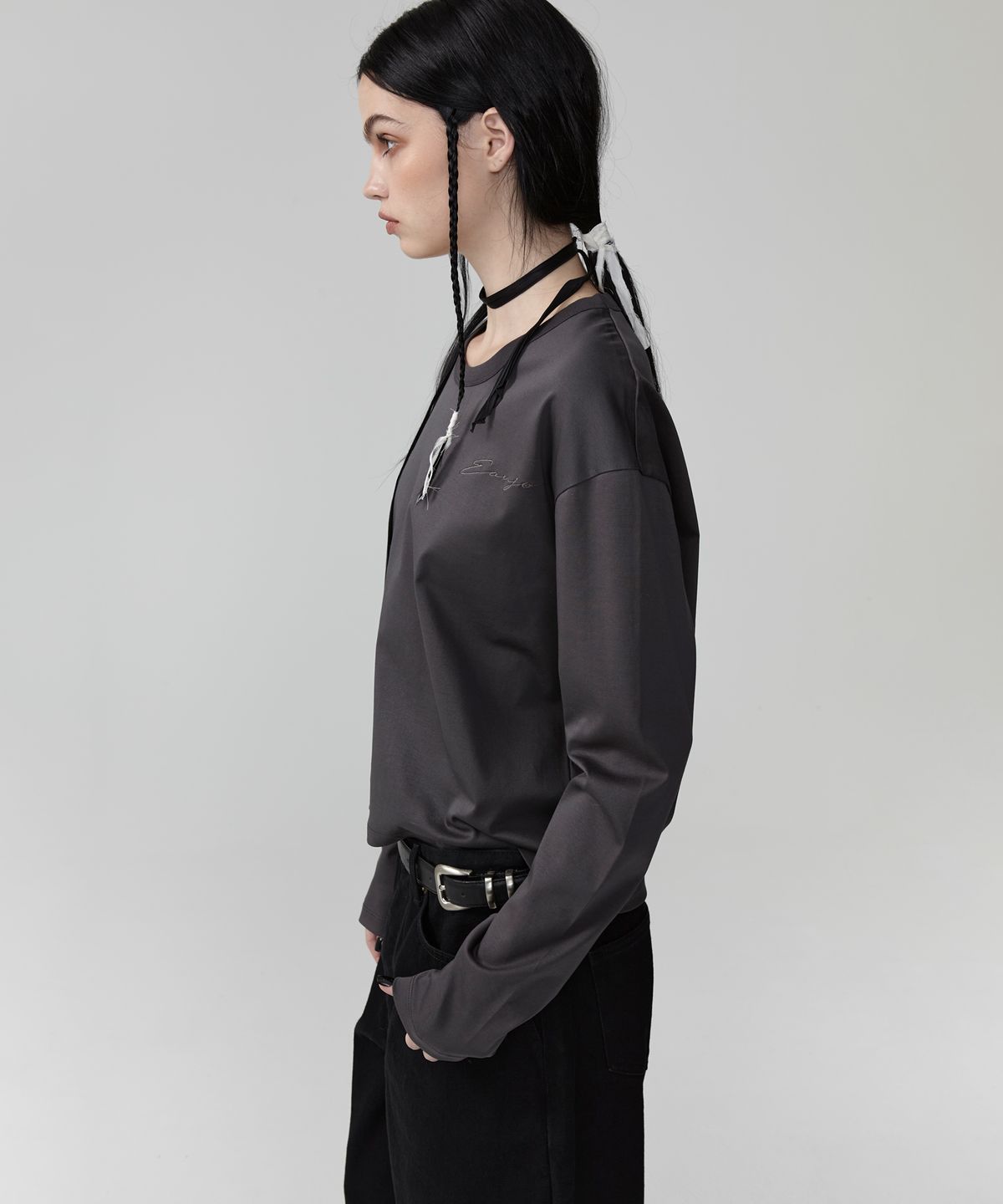 이안조(EAN JO) PREMIUM COTTON LOOSE FIT LONG SLEEVE (CHARCOAL)