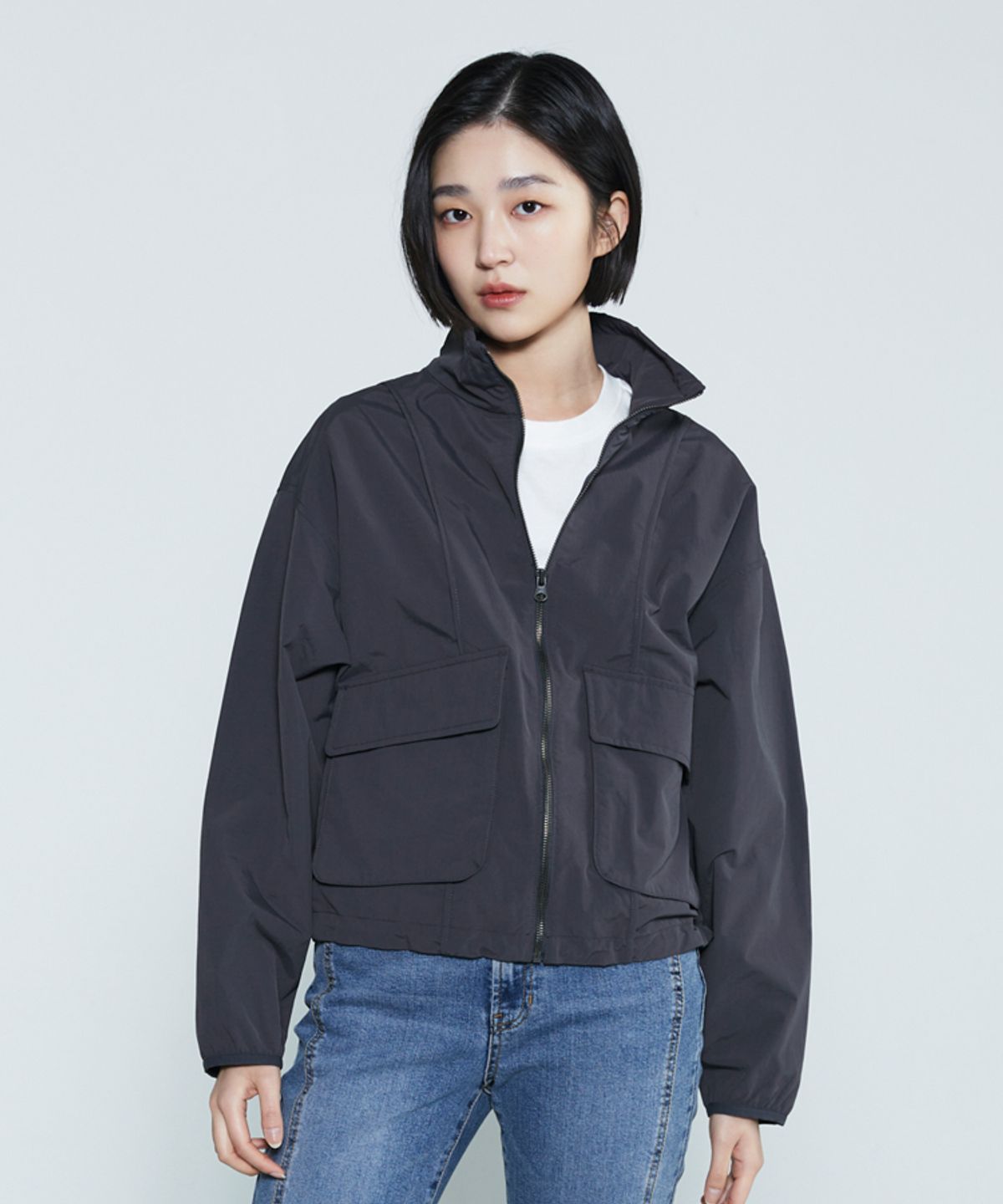 버커루(BUCKAROO) 여성 나일론 크롭기장 하이넥 점퍼 차콜 그레이
