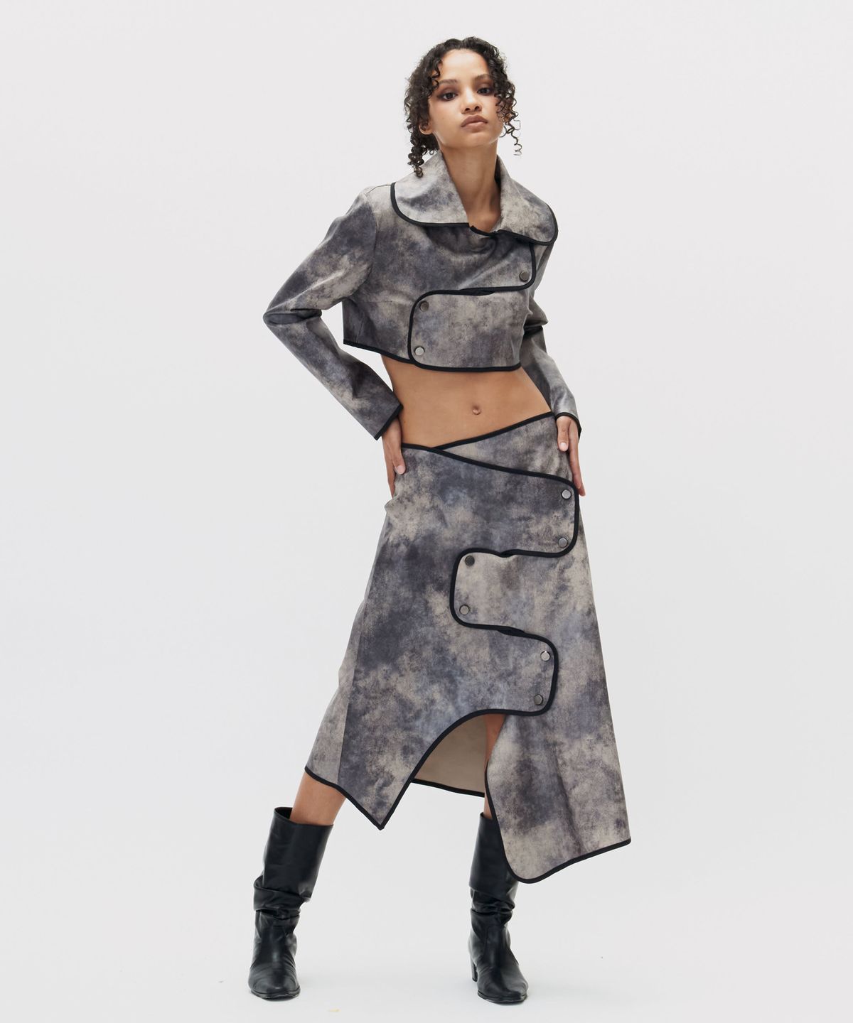 쎄쎄쎄(SETSETSET) CROSSOVER WATER STAIN WRAP SKIRT BROWN