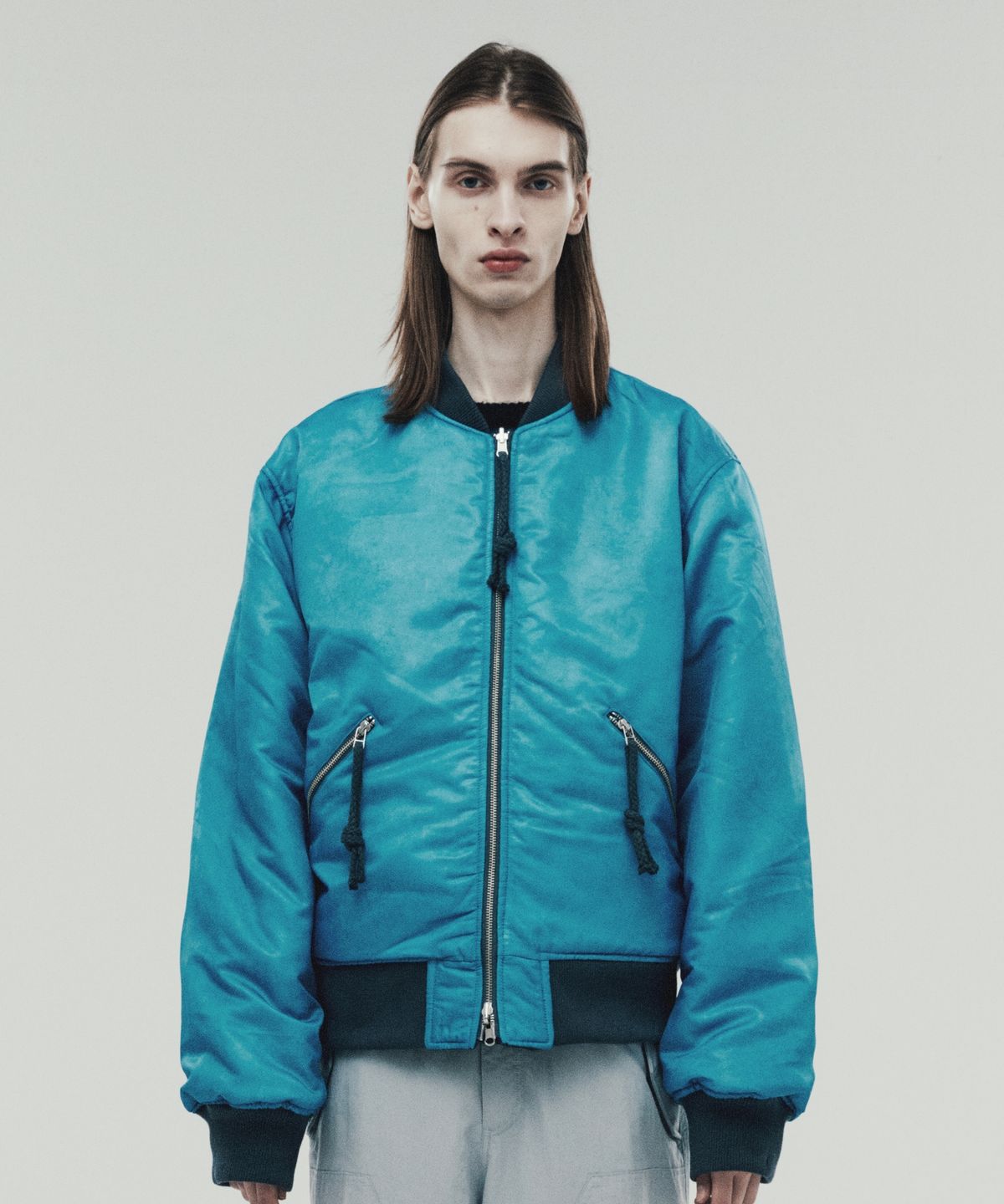 더바이닐하우스(THEVINYLHOUSE) REVERSIBLE MA-1 BLUE (VH2DWUB903A)