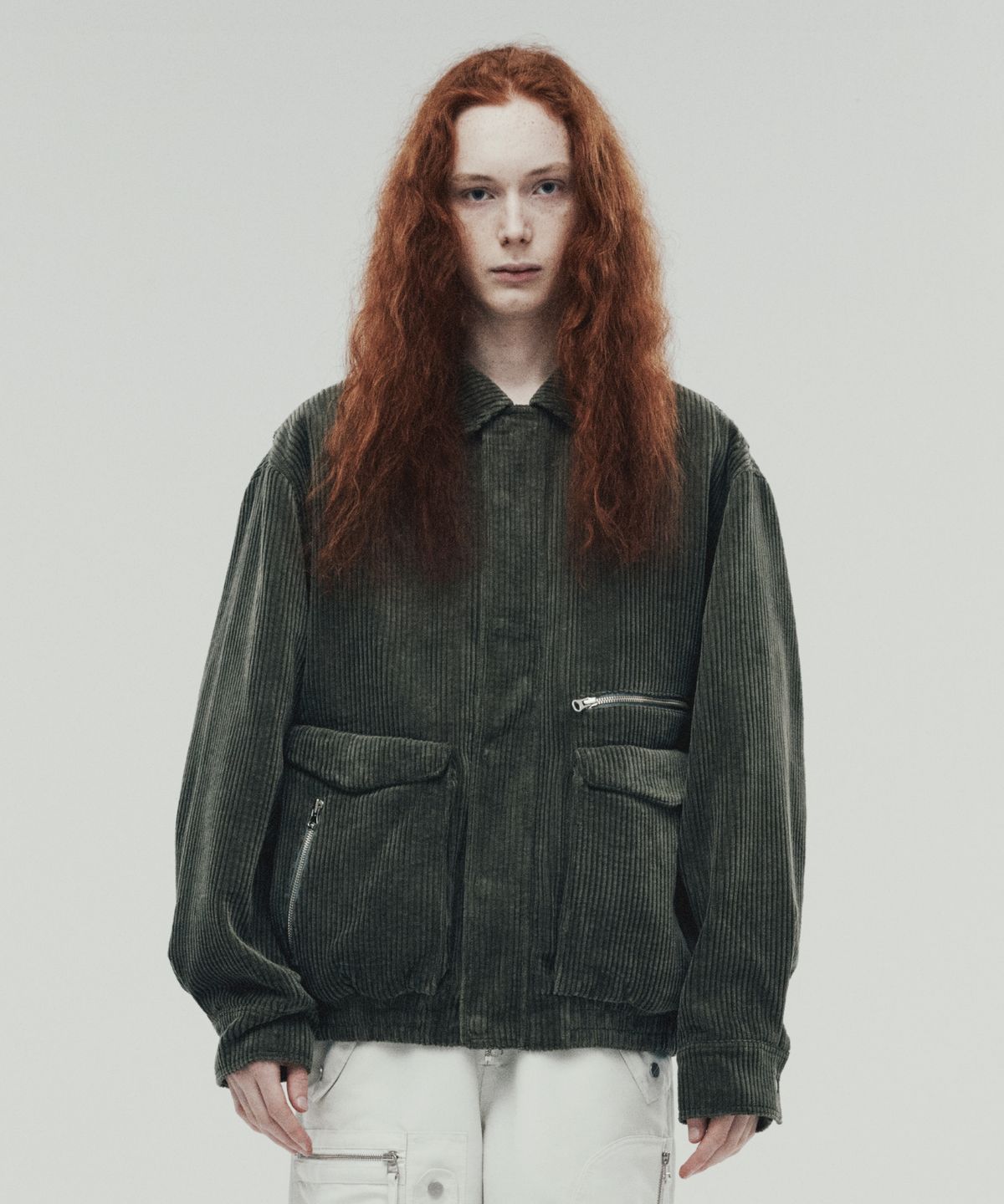 더바이닐하우스(THEVINYLHOUSE) CORDUROY BLOUSON KHAKI (VH2DFUB930A)