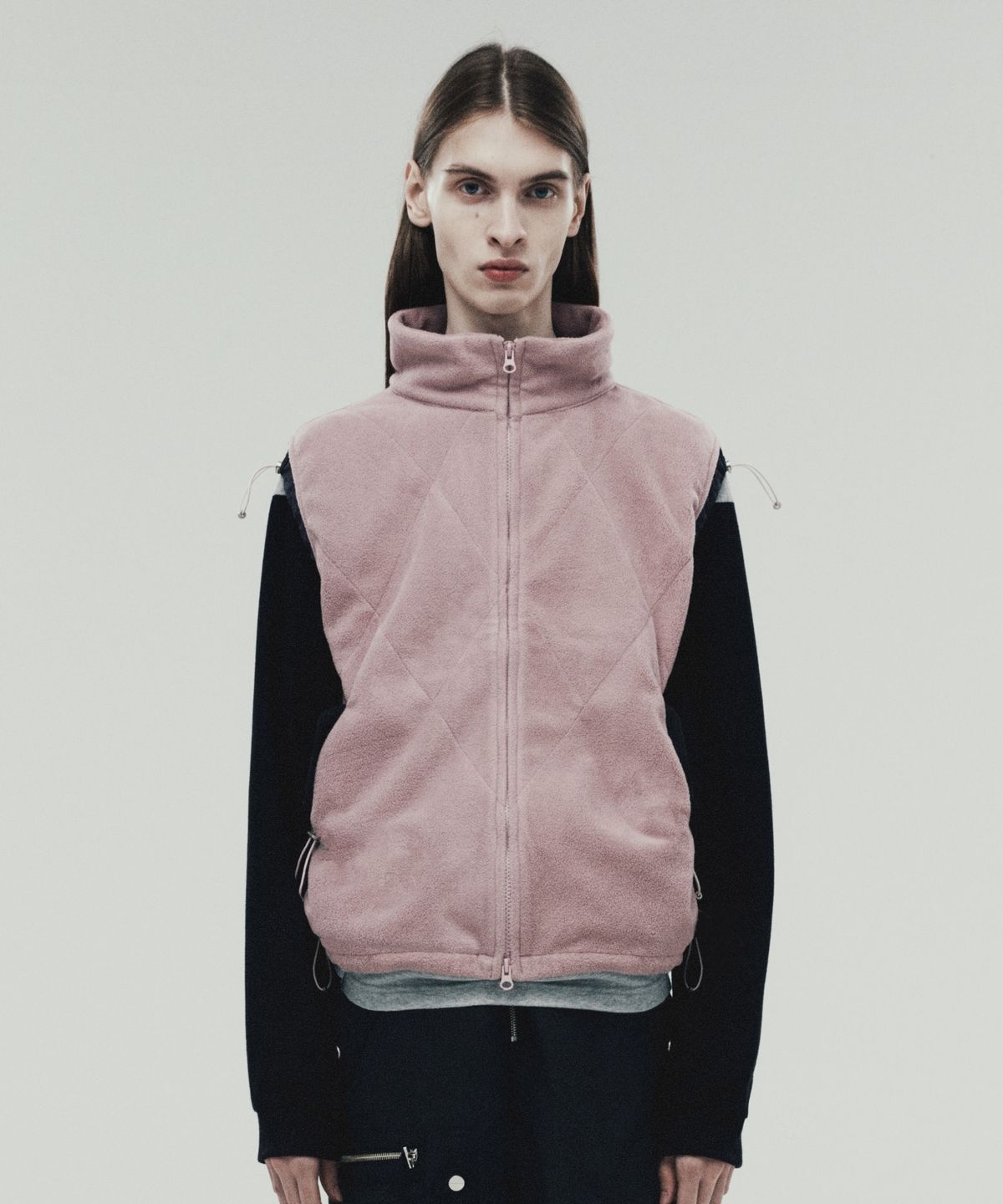 더바이닐하우스(THEVINYLHOUSE) QUILTING FLEECE VEST PINK (VH2DFUB991A)