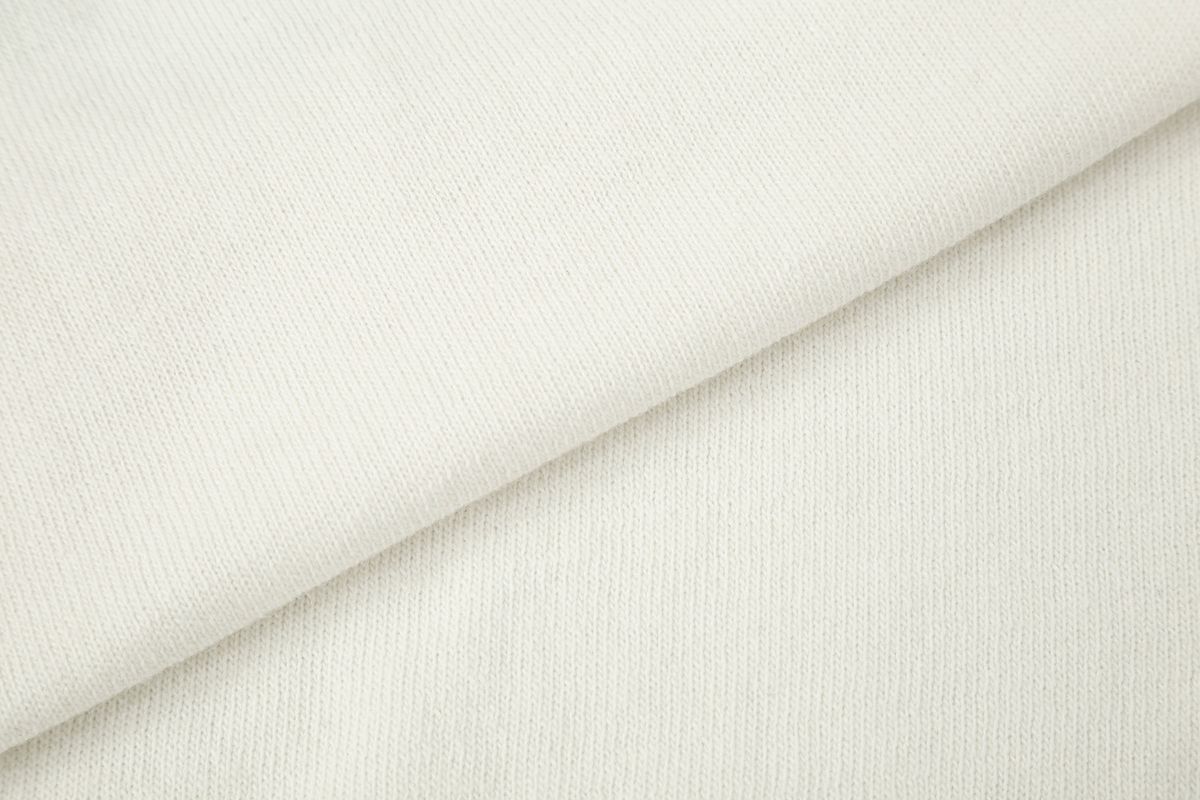 샐러드바구니(SALAD BAGUNI) V-Neck Strap Top_ivory