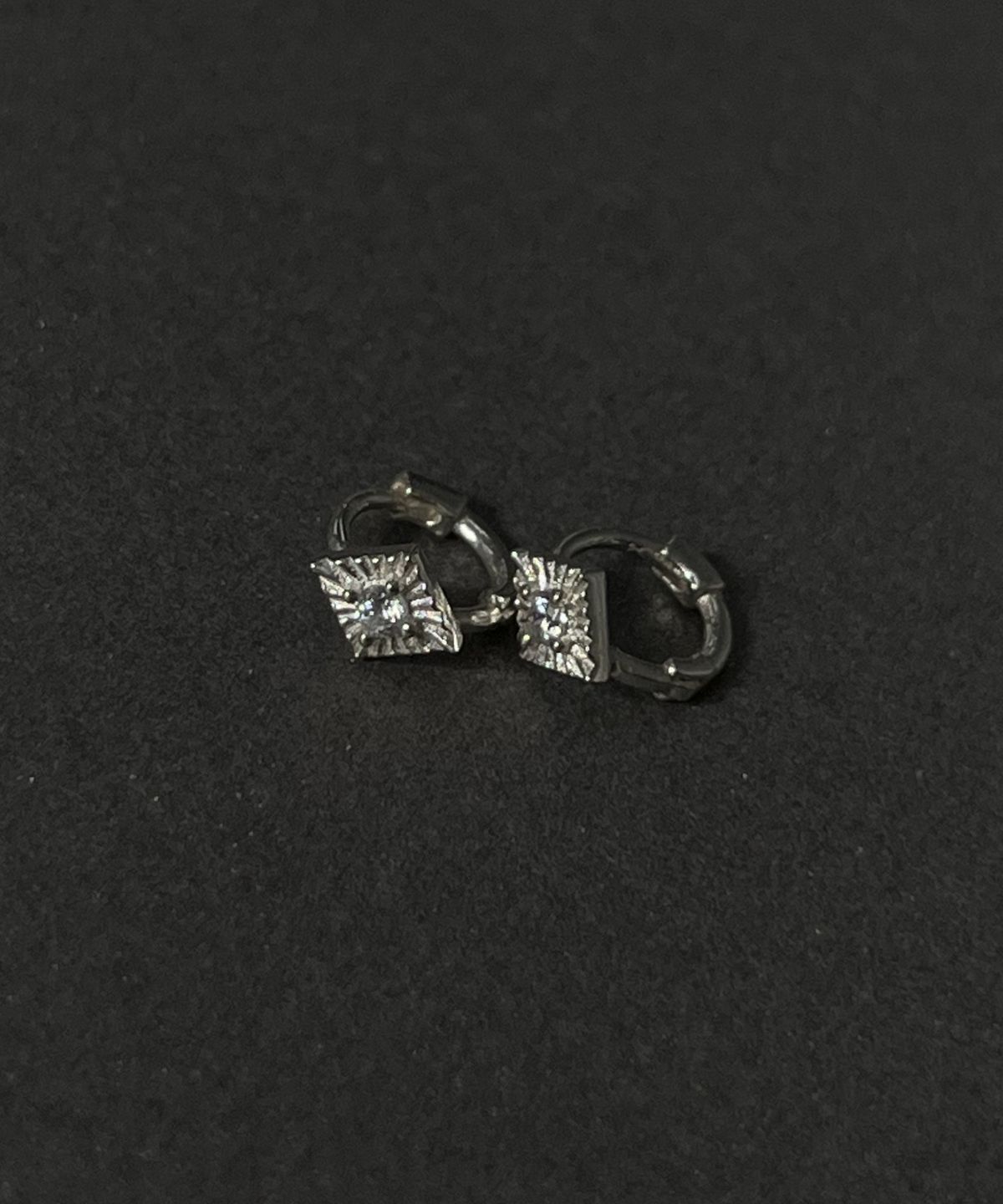 바라두(BARADU) [BARADU 925] Rhombus cutting hoop earrings
