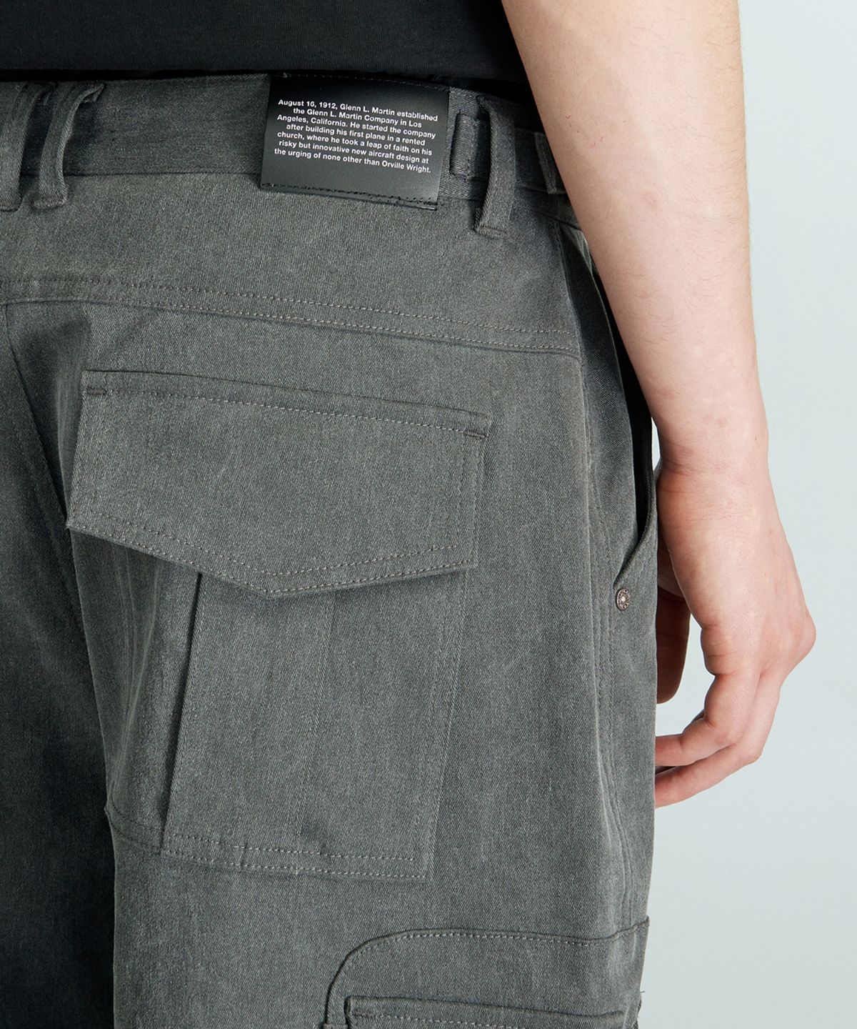 록히드마틴(LOCKHEED MARTIN) MULTI POCKET RELAX PT (CHARCOAL)