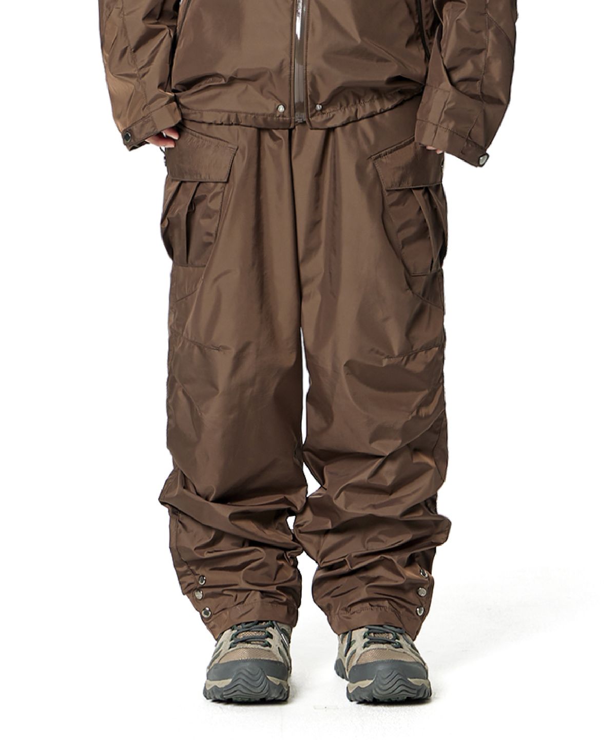 록히드마틴(LOCKHEED MARTIN) Oblique Cargo Pants (BROWN)