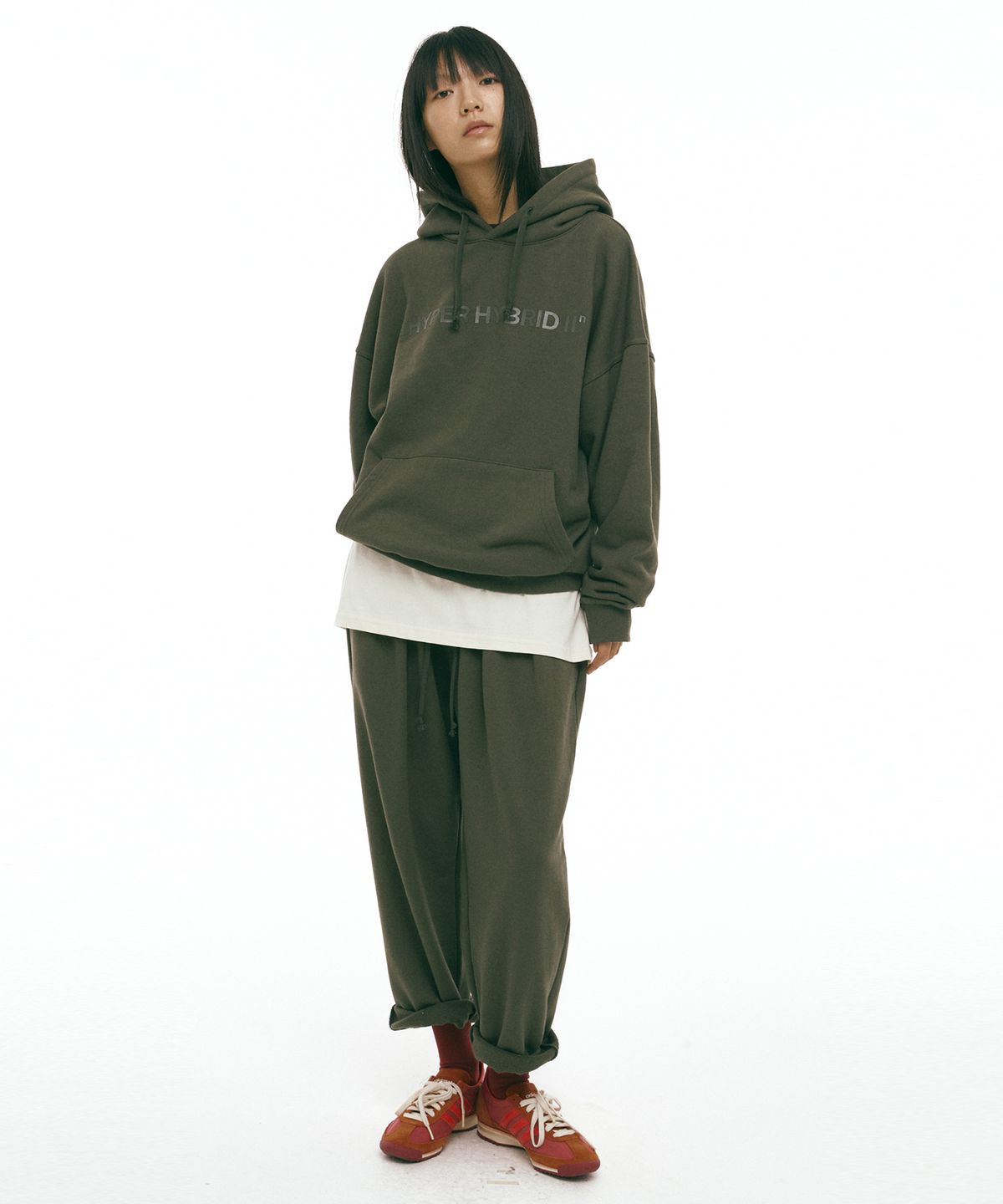 하이투(HYIIⁿ) 투턱 테이퍼드 스웻팬츠 [카키]