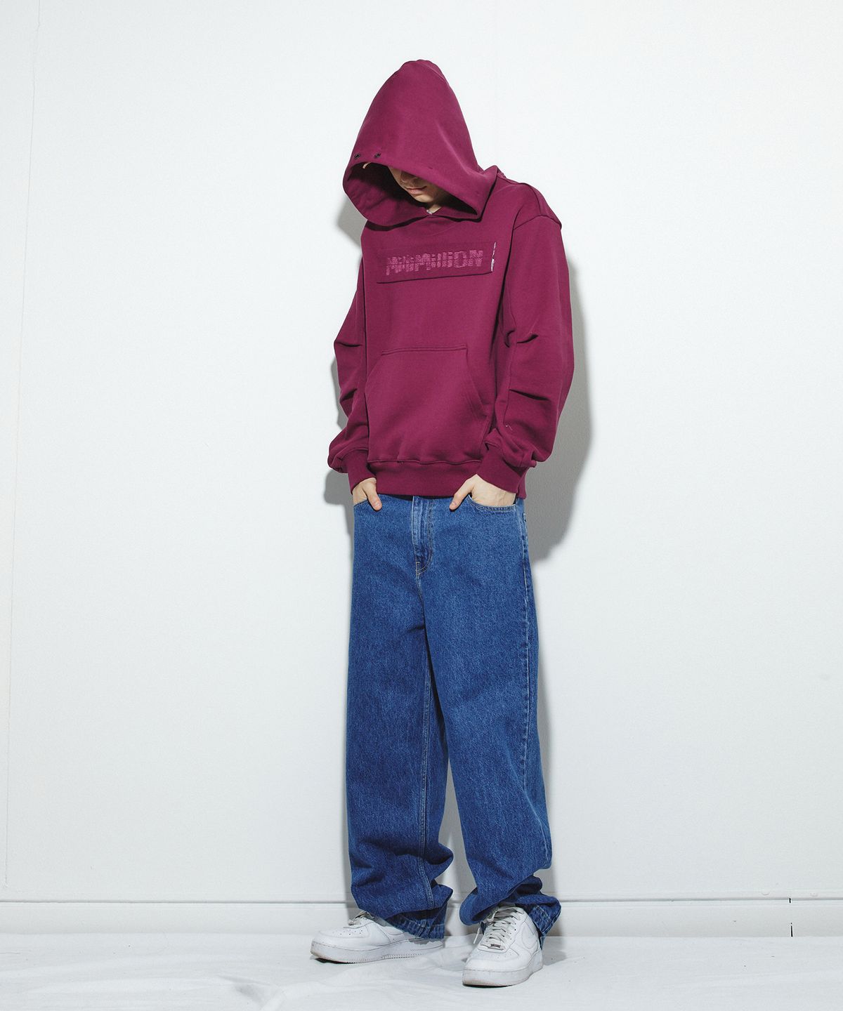 밀리밀리언(MILLIMILLION) BASALT DENIM PANTS B02