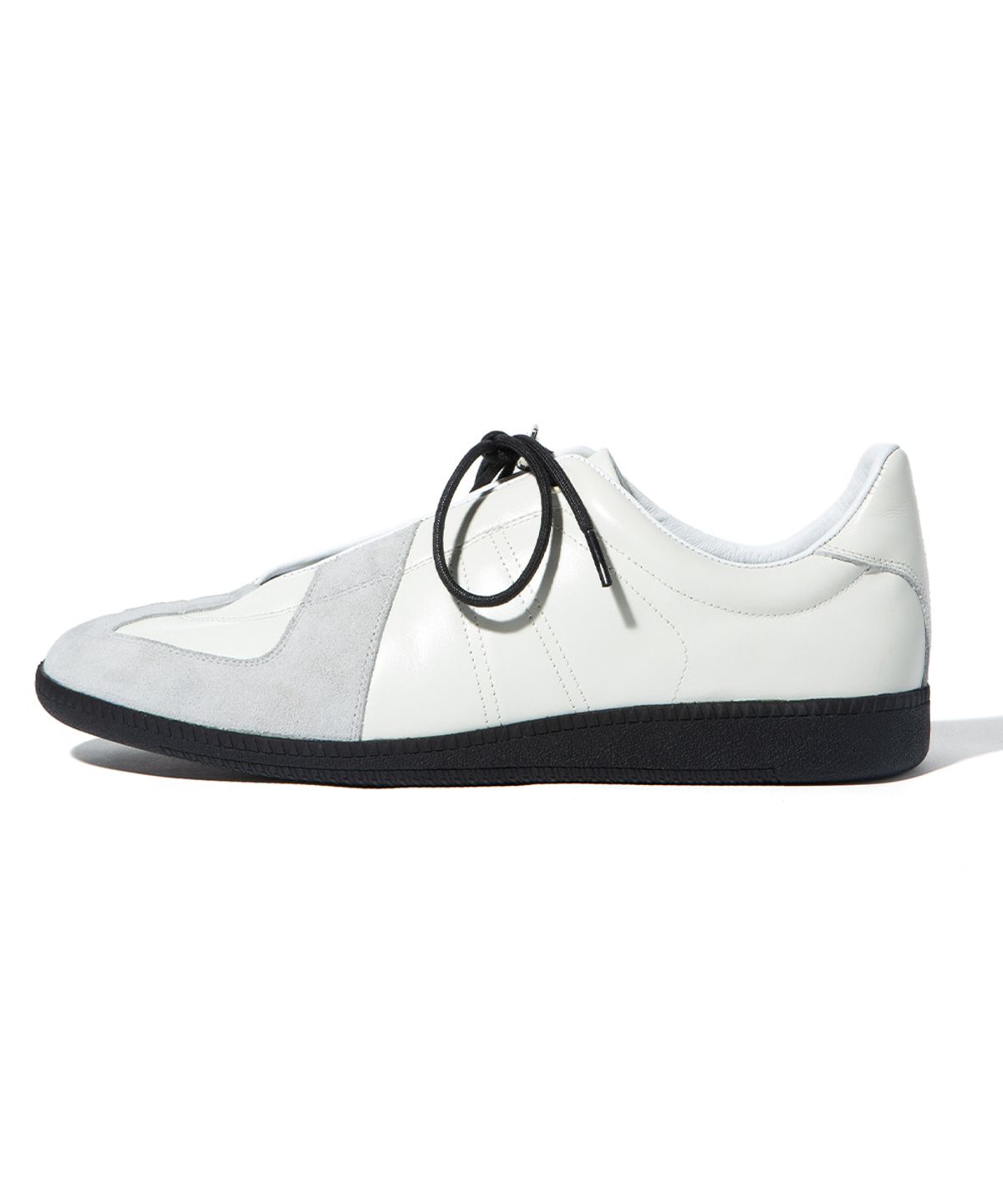 데베시용(DEVIATION) DV RACING TRAINERS 06