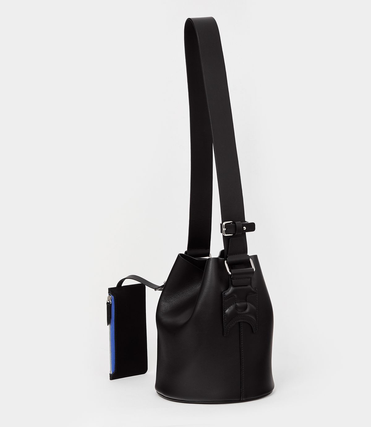 톤노22(TONNO22) Aria bucket_black