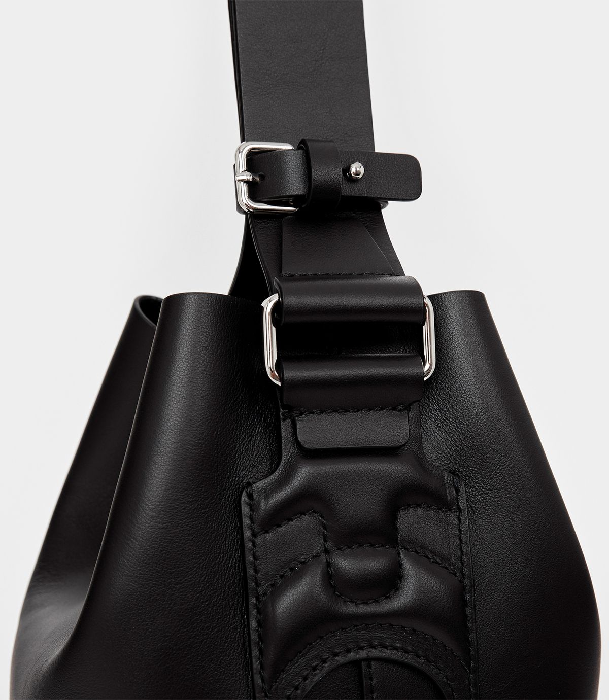 톤노22(TONNO22) Aria bucket_black