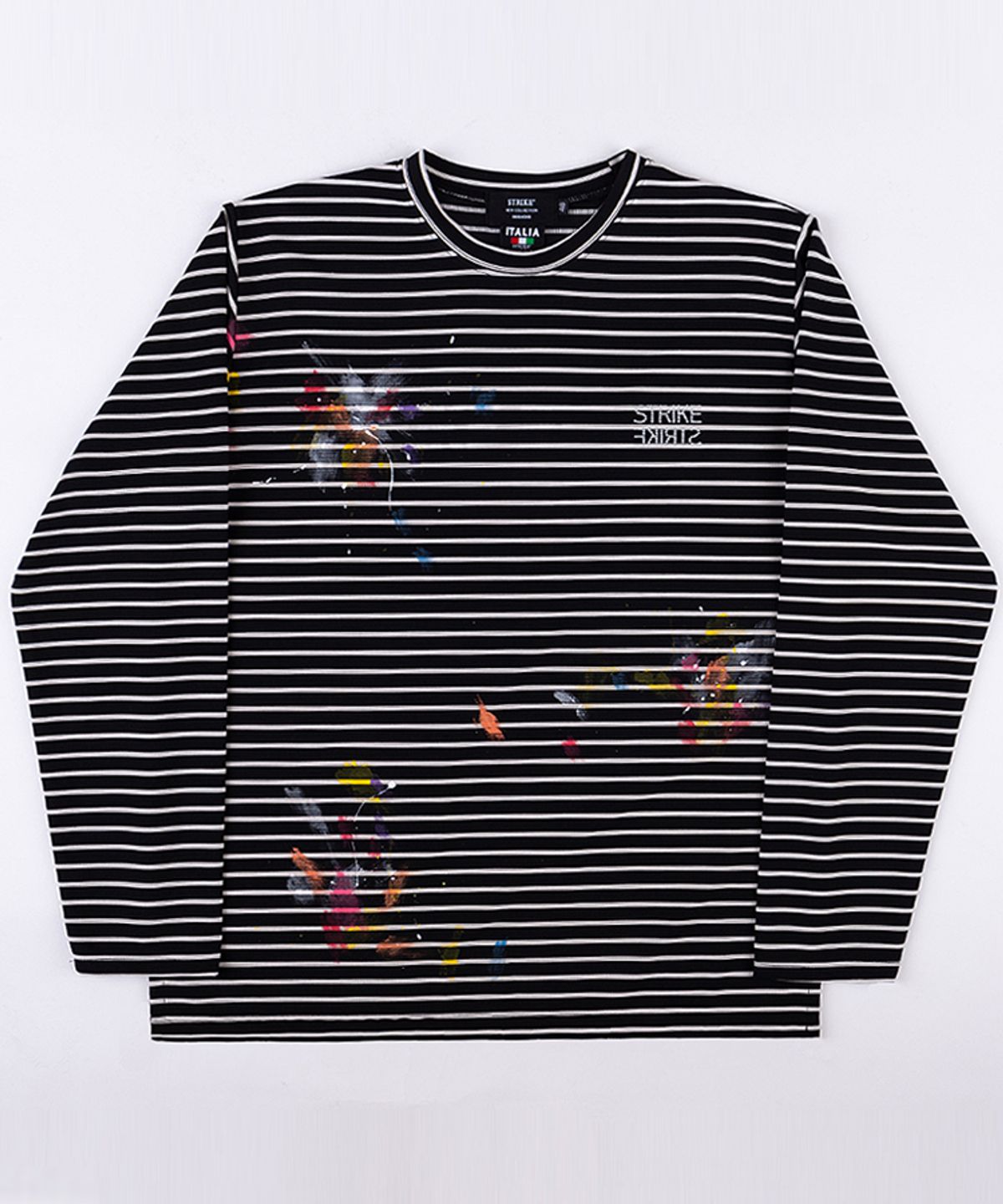 스트라이크(STRIKE) Artwork Stud Striped T-shirt (BLACK)